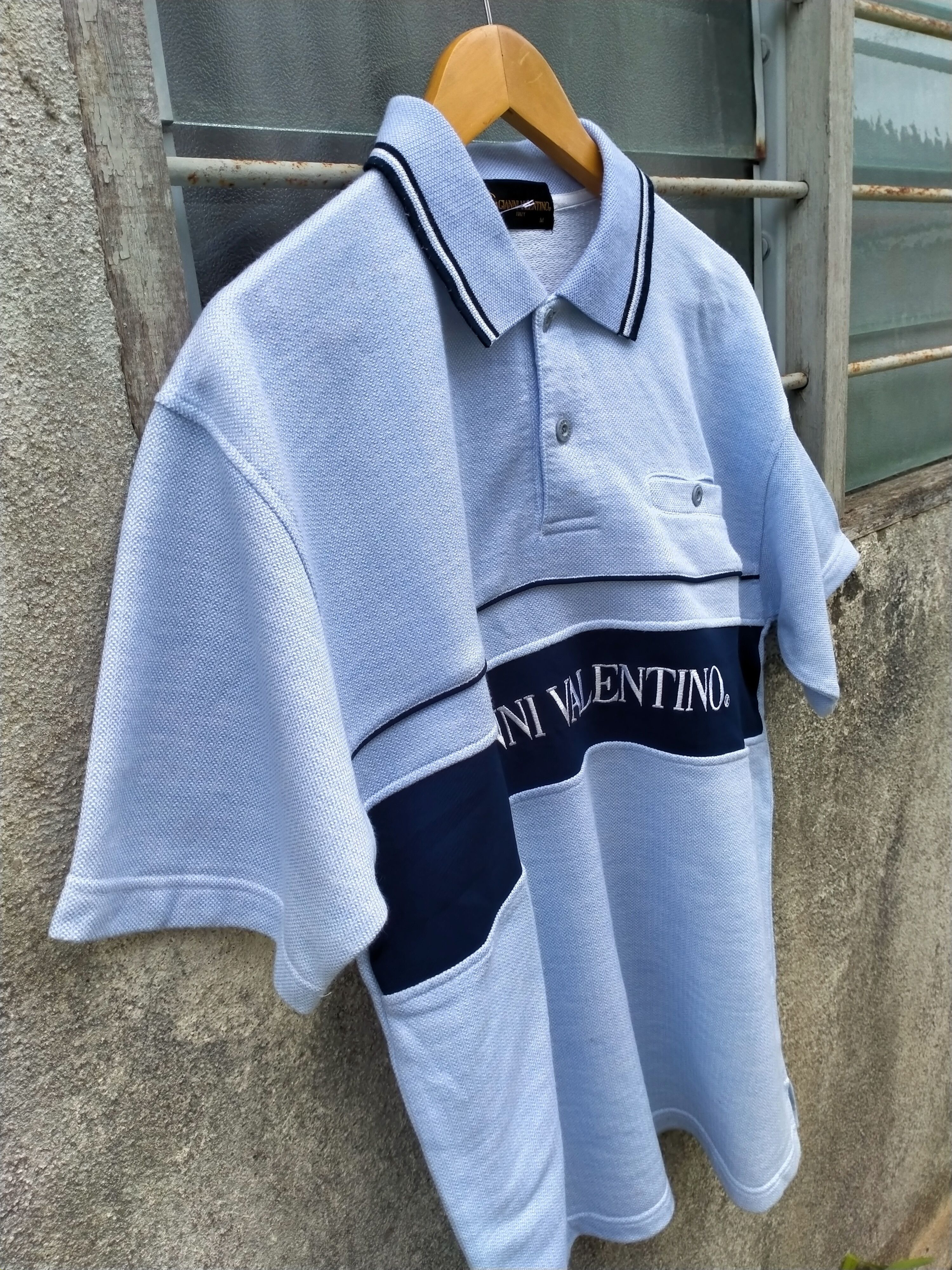 Gianni Valentino × Valentino × Vintage Gianni Valentino spellout embroidery polo tees Size US M / EU 48-50 / 2 - 4 Thumbnail