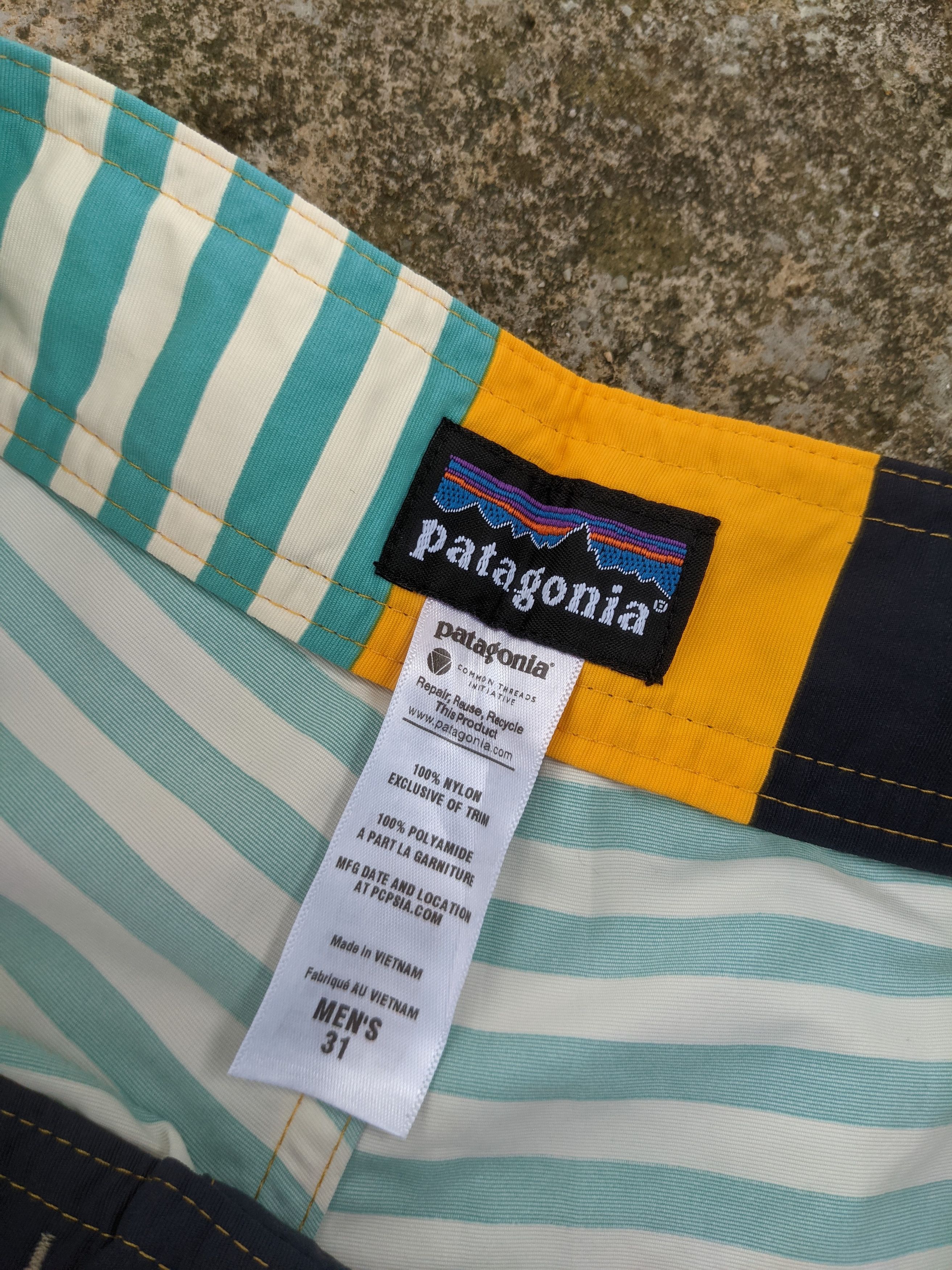 Patagonia Patagonia baggies shorts Size US 31 - 6 Thumbnail
