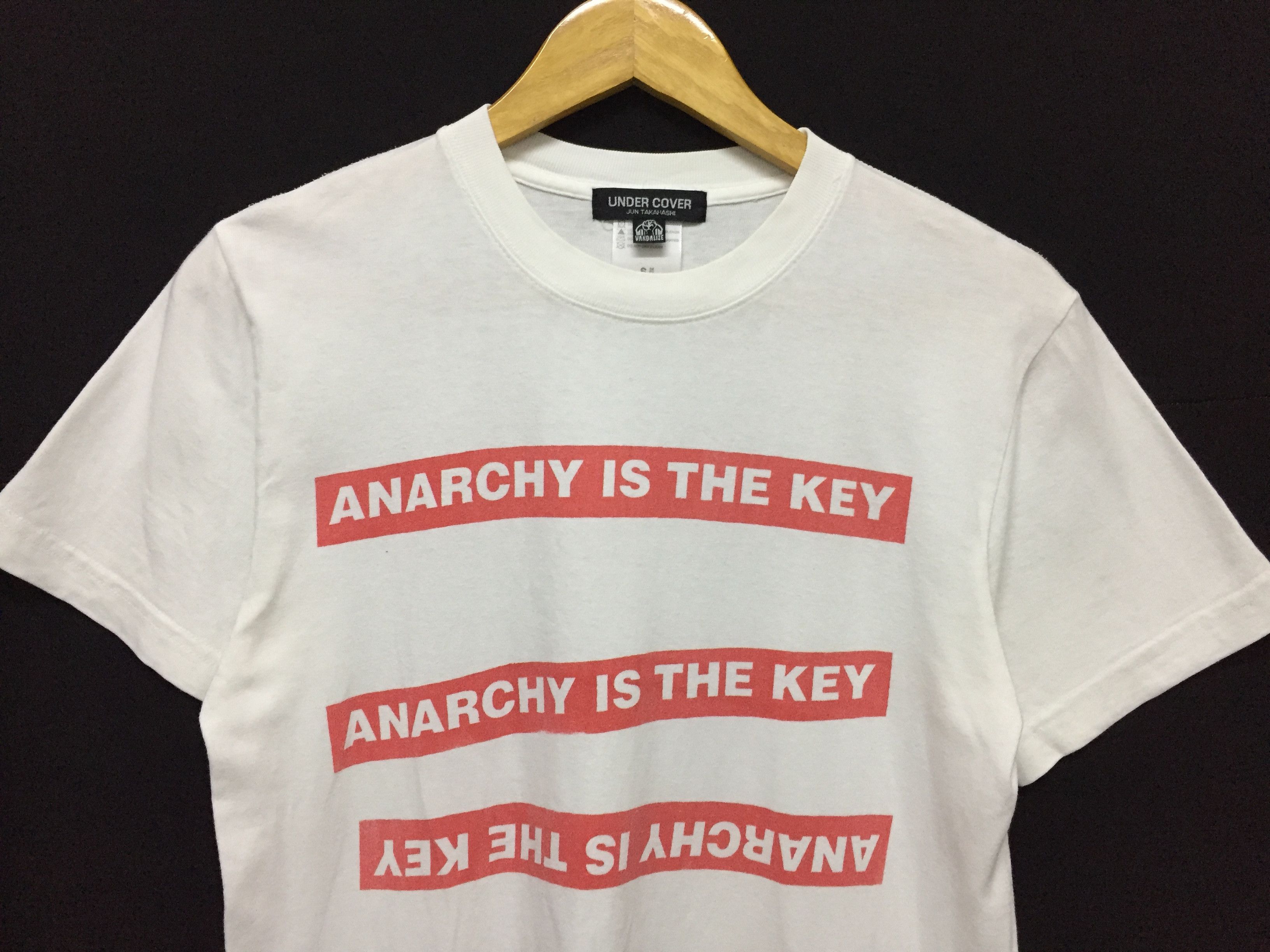 Undercover × Vandalize SS06 undercover X Vandalize anarchy is a key tee Size US S / EU 44-46 / 1 - 3 Thumbnail