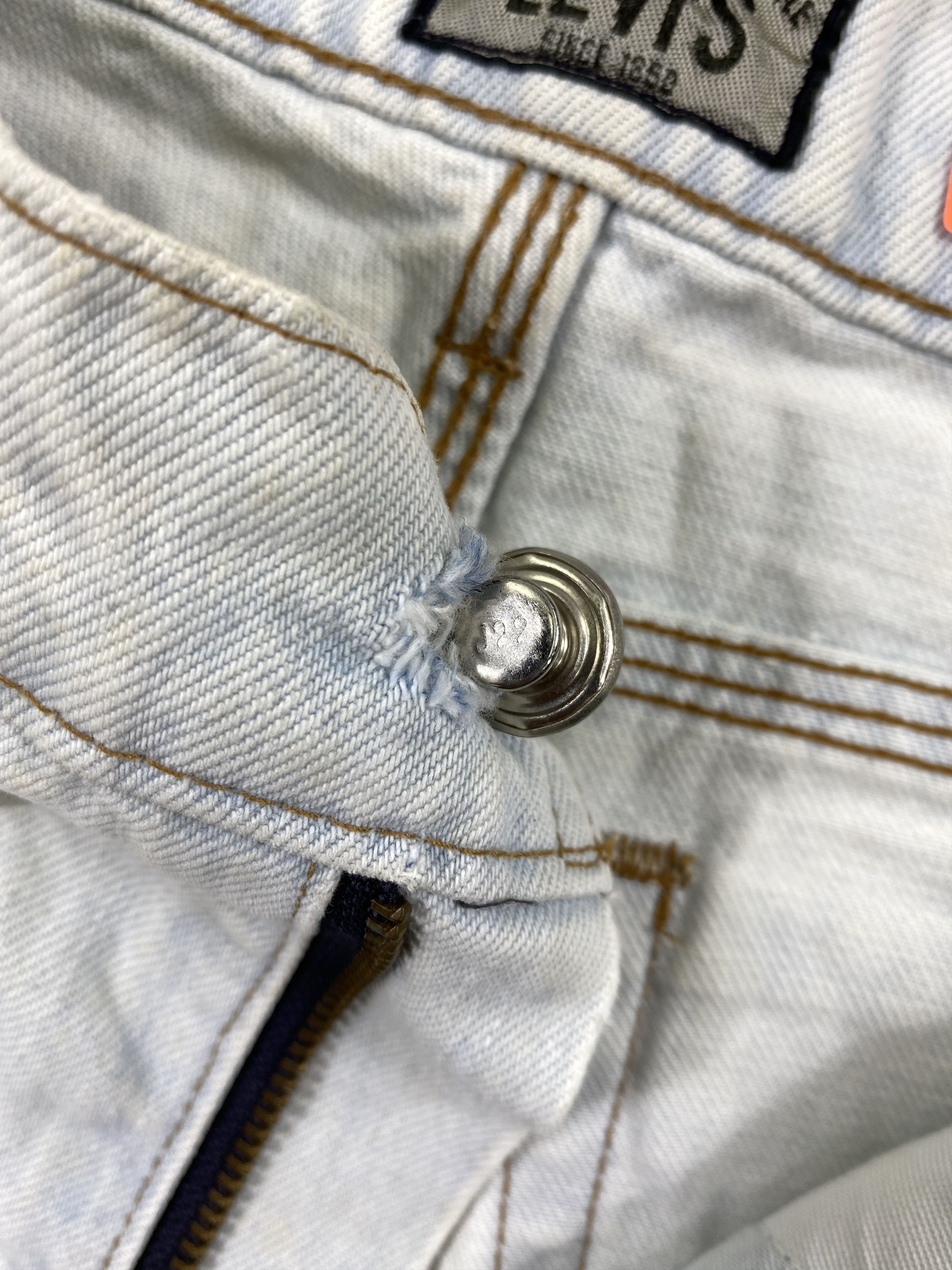 Levi's Light Blue Wash Vintage Levi's 636 29x27.5 Denim -JN1496 Size US 29 - 7 Thumbnail