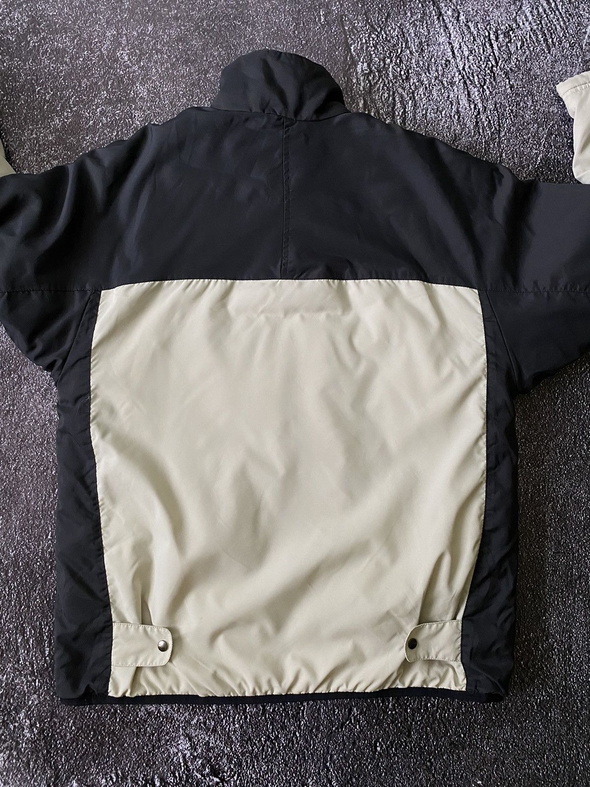 Nike Vintage Nike Y2K Nylon Swoosh Windbreaker Jacket Size US S / EU 44-46 / 1 - 3 Thumbnail