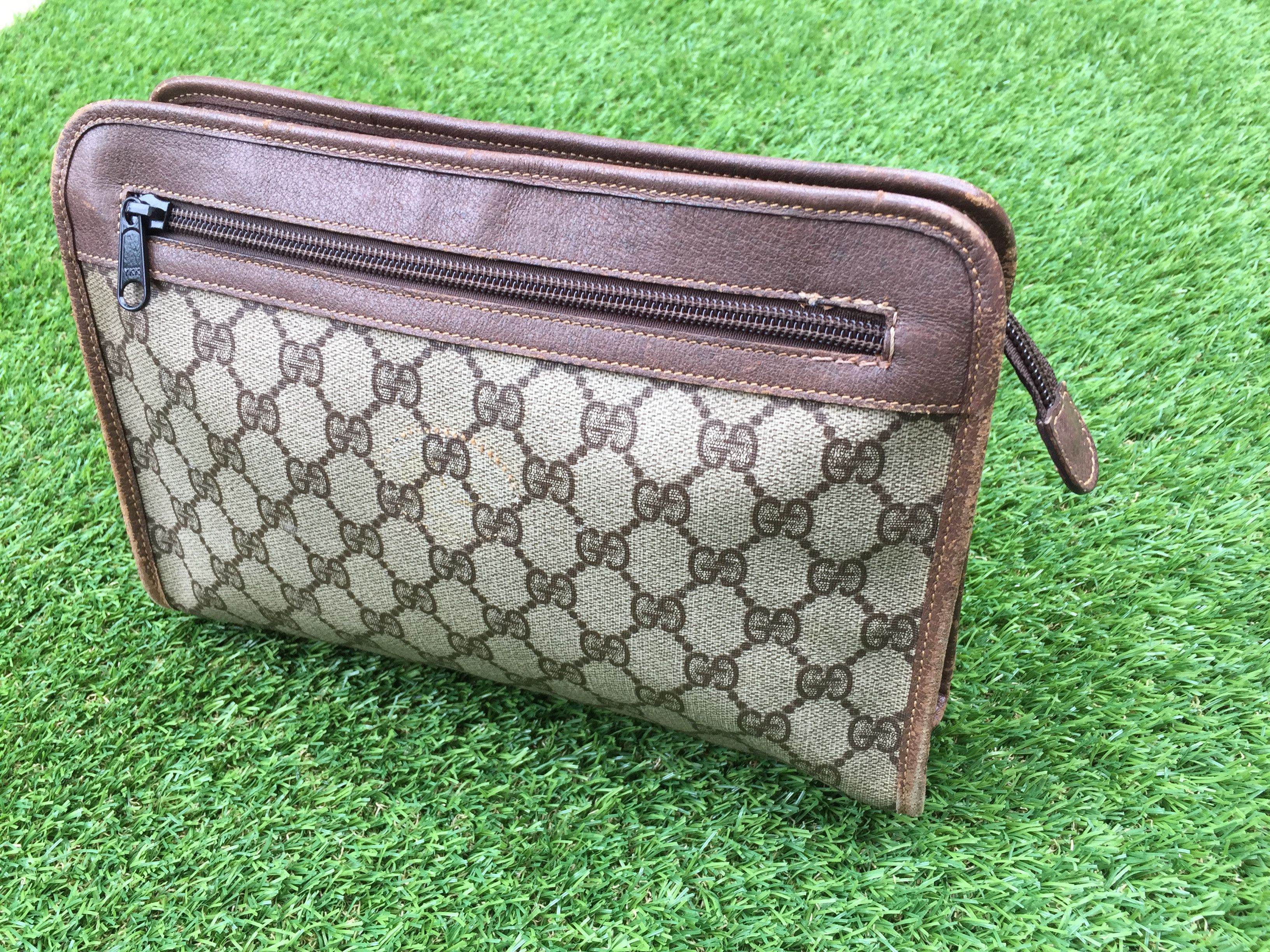 Gucci Vintage Authentic Gucci Clutch Bag Size ONE SIZE - 4 Thumbnail