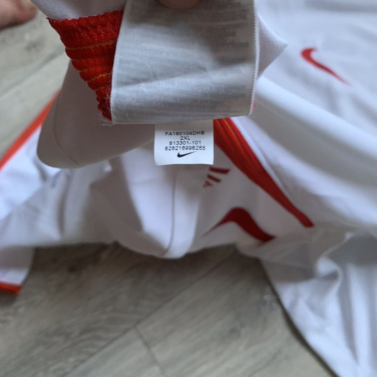 Nike Nike Red Bull Salzburg 2016/17 Home football shirt soccer Size US XXL / EU 58 / 5 - 7 Thumbnail