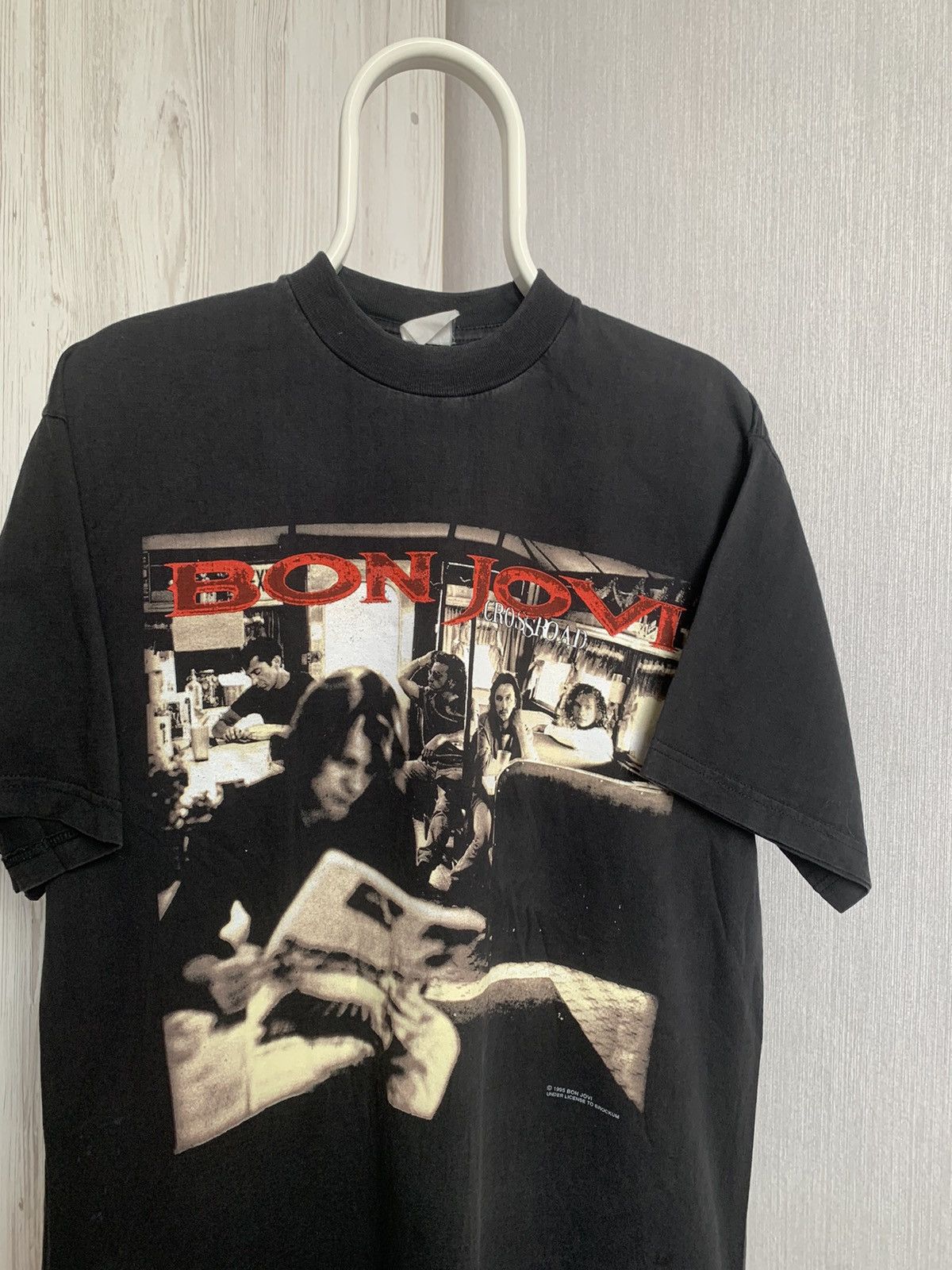 Band Tees Vintage Bon Jovi 1995 Crossroads Band Shirt tshirt tour 90s Size US L / EU 52-54 / 3 - 3 Thumbnail