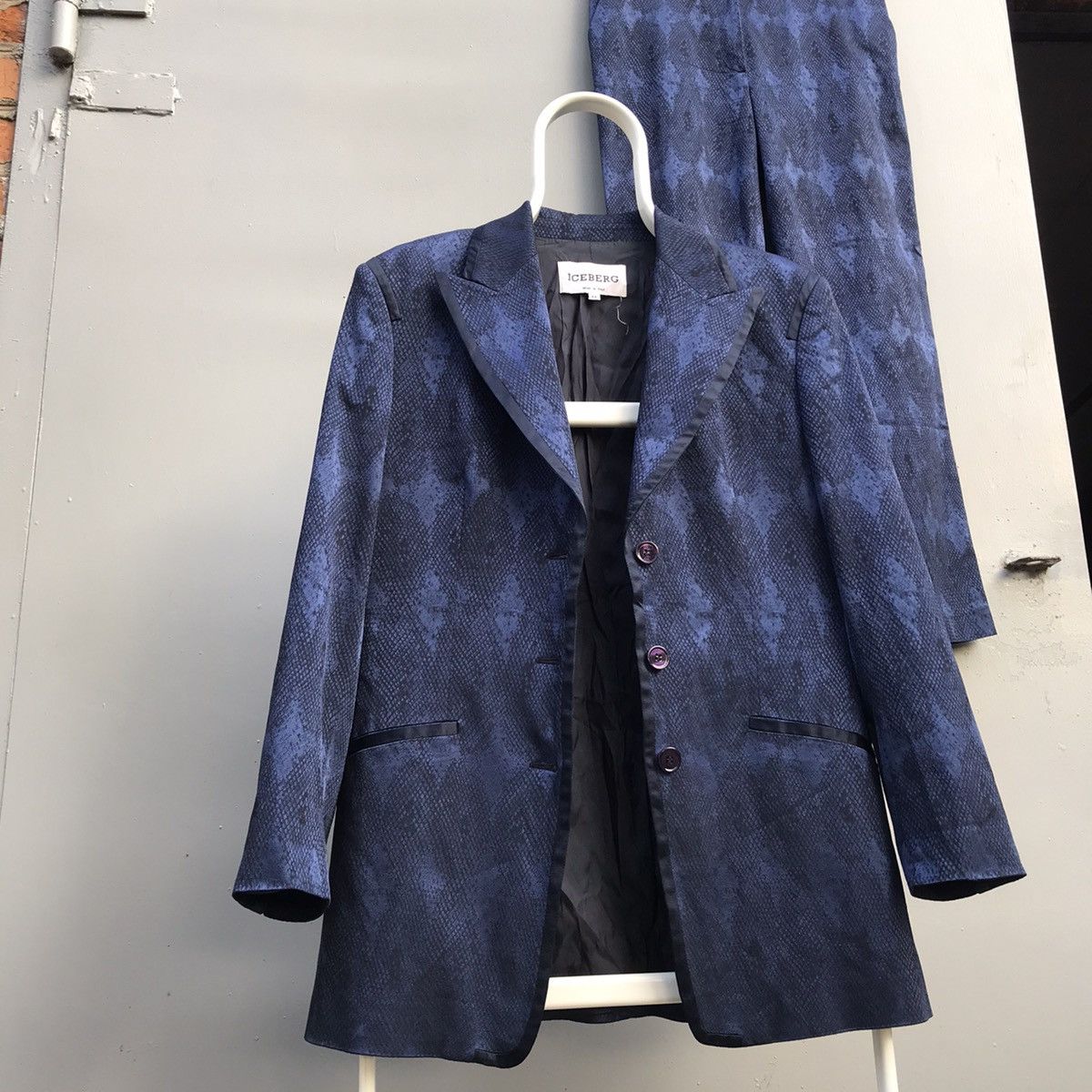 Iceberg The Iconic Full Print Blue Snake Suit SZ 42 Women’s Ice Berg Size S / US 4 / IT 40 - 4 Thumbnail
