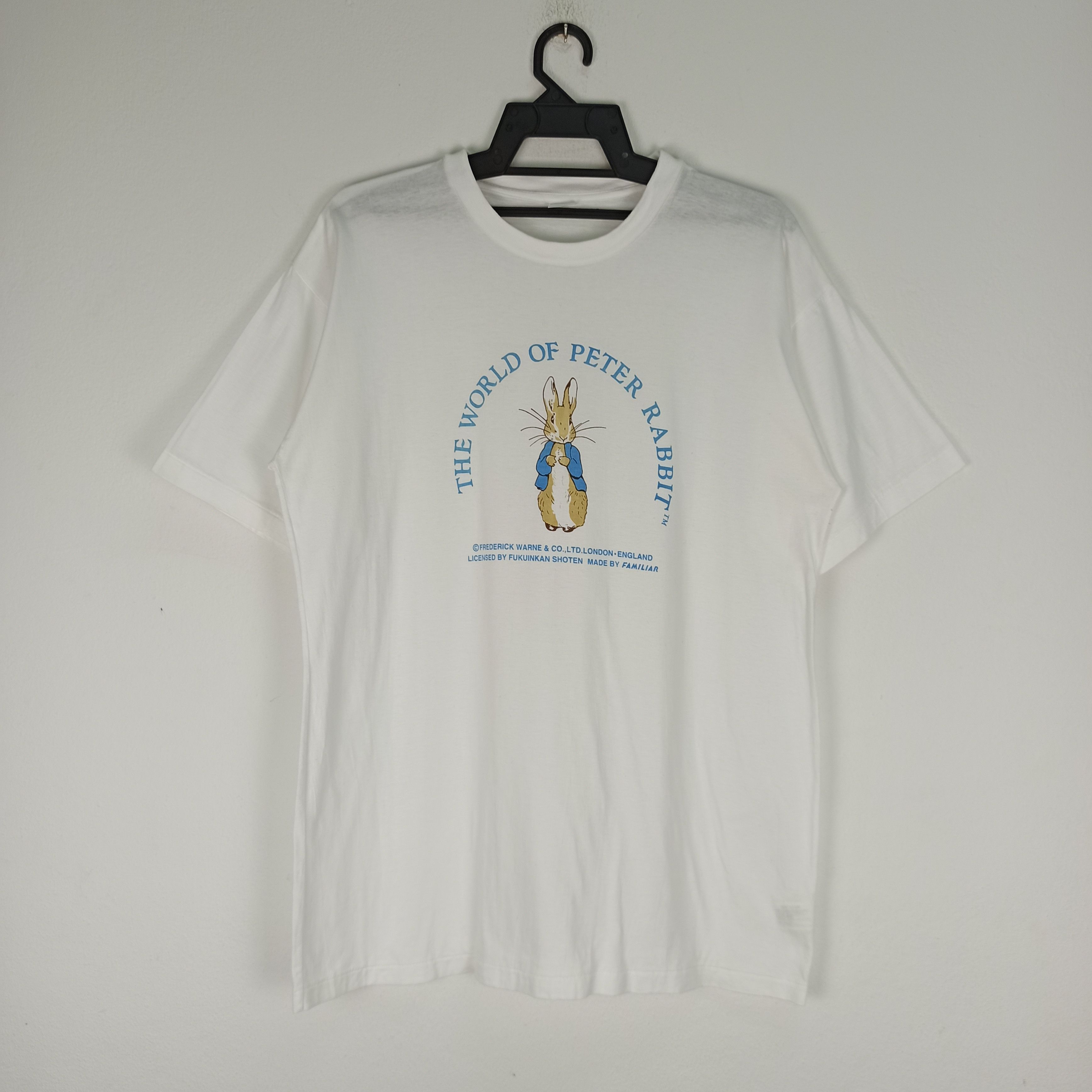Vintage Vintage Peter Rabbit Movie "The World of Peter Rabbit" Tee Size US L / EU 52-54 / 3 - 1 Thumbnail