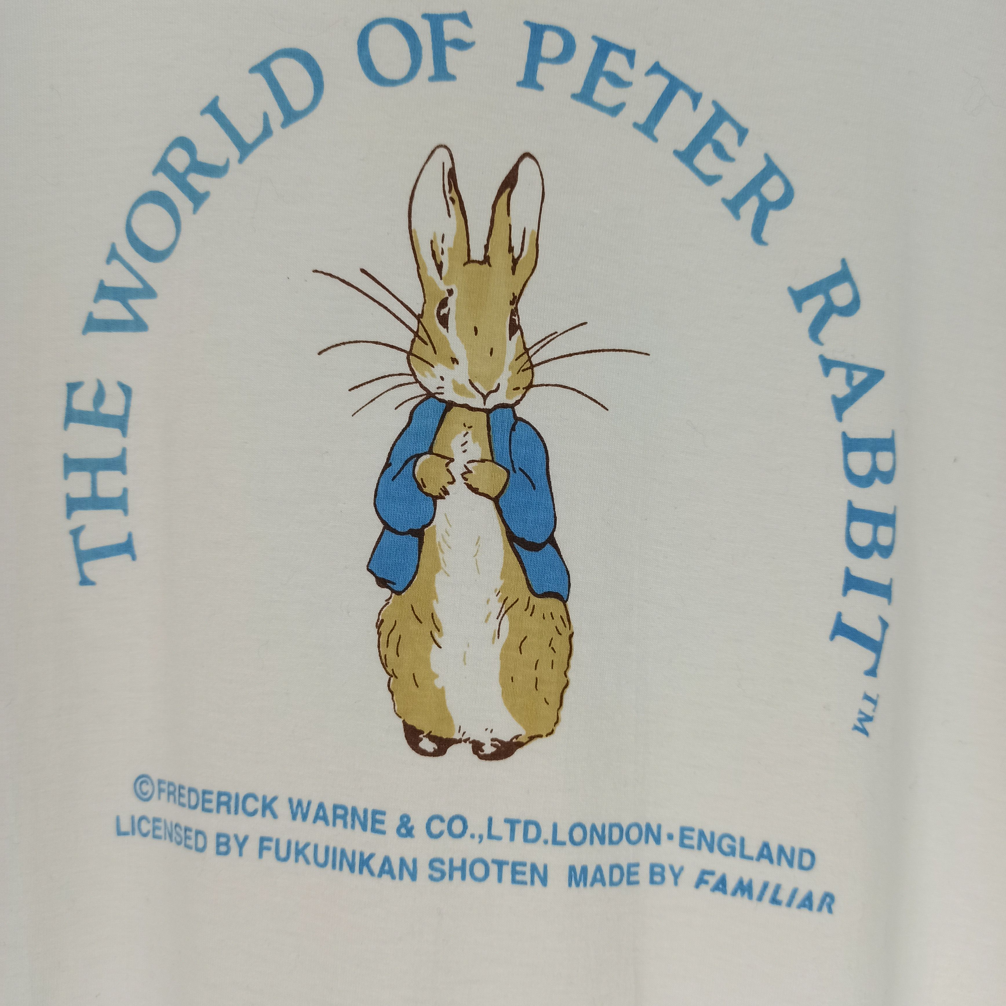 Vintage Vintage Peter Rabbit Movie "The World of Peter Rabbit" Tee Size US L / EU 52-54 / 3 - 3 Thumbnail