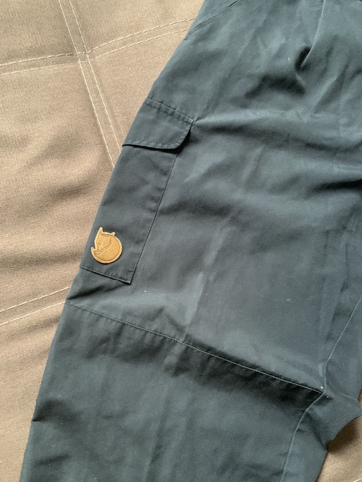 Fjallraven Vintage Fjallraven Rare Cargo Pants Fox Logo Women’s Size 44 Size 30" / US 8 / IT 44 - 9 Thumbnail