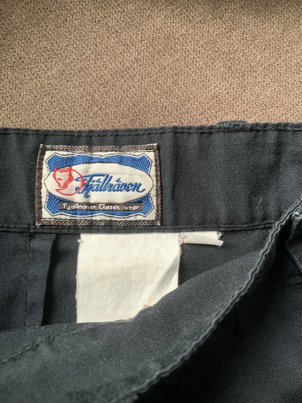Fjallraven Vintage Fjallraven Rare Cargo Pants Fox Logo Women’s Size 44 Size 30" / US 8 / IT 44 - 12 Thumbnail