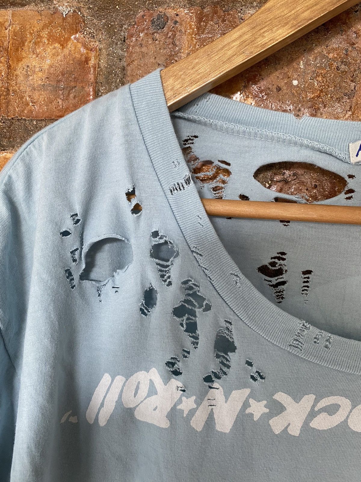 20471120 RNA Japan Distressed and destroy punk a billy Anarchy tee Size US M / EU 48-50 / 2 - 5 Thumbnail