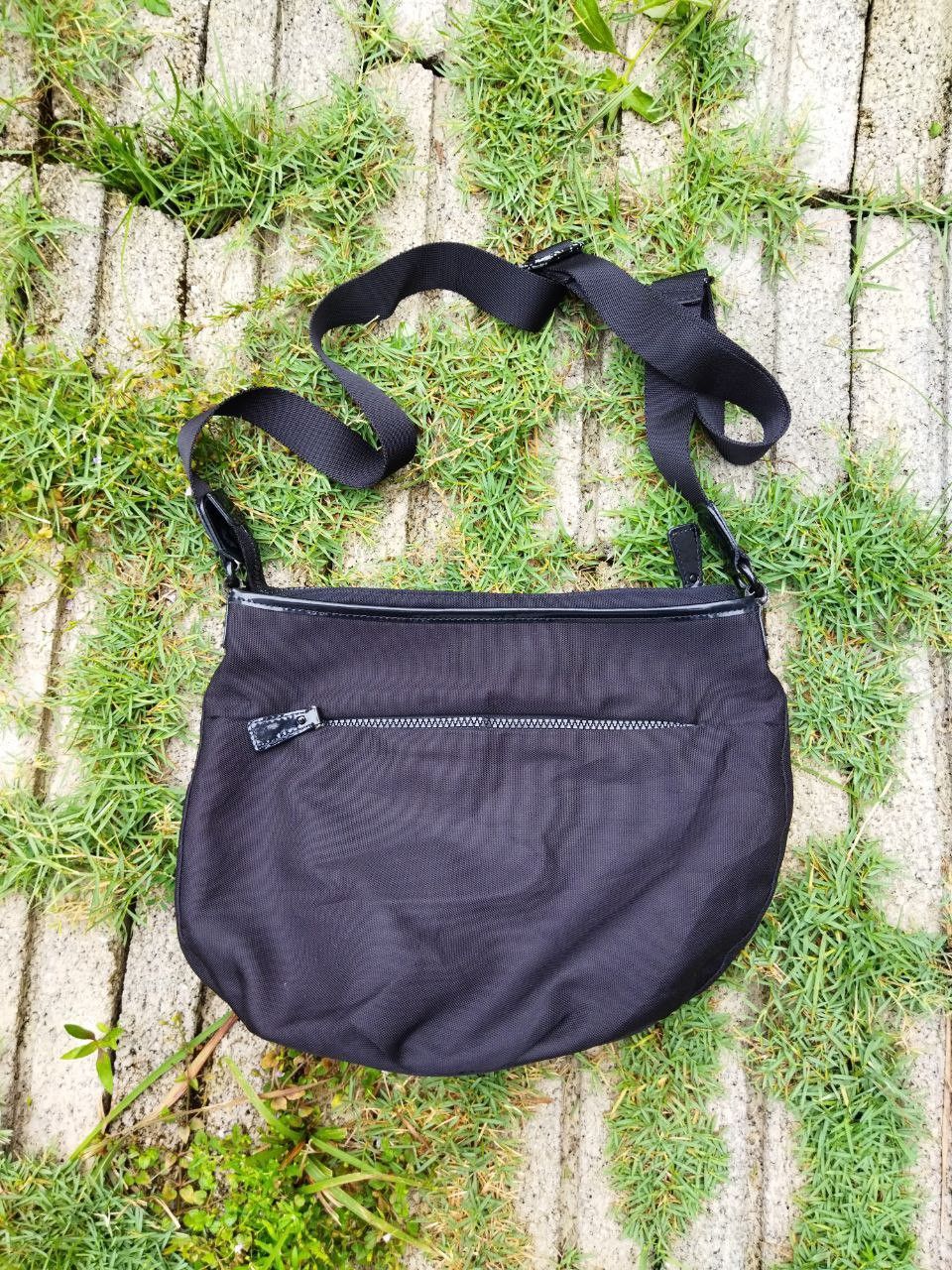 agnes b. Vintage Agnes b. Sling Bag Size ONE SIZE - 7 Thumbnail