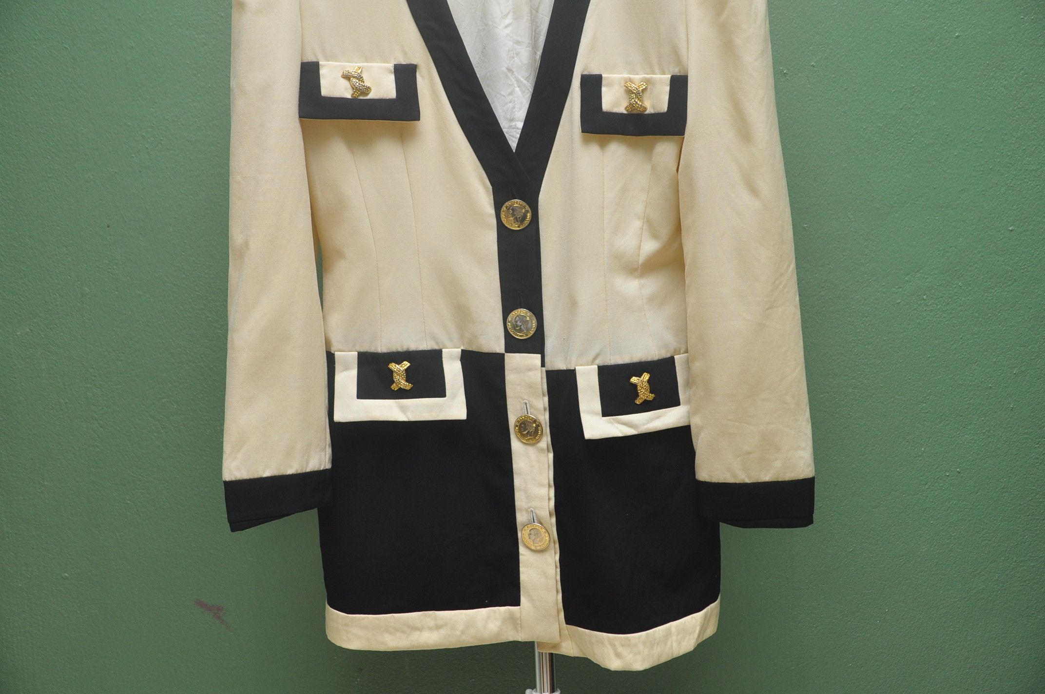 Designer × Japanese Brand × Vintage Vintage Madonna Jacket Designer Fashion style Size M / US 6-8 / IT 42-44 - 4 Thumbnail