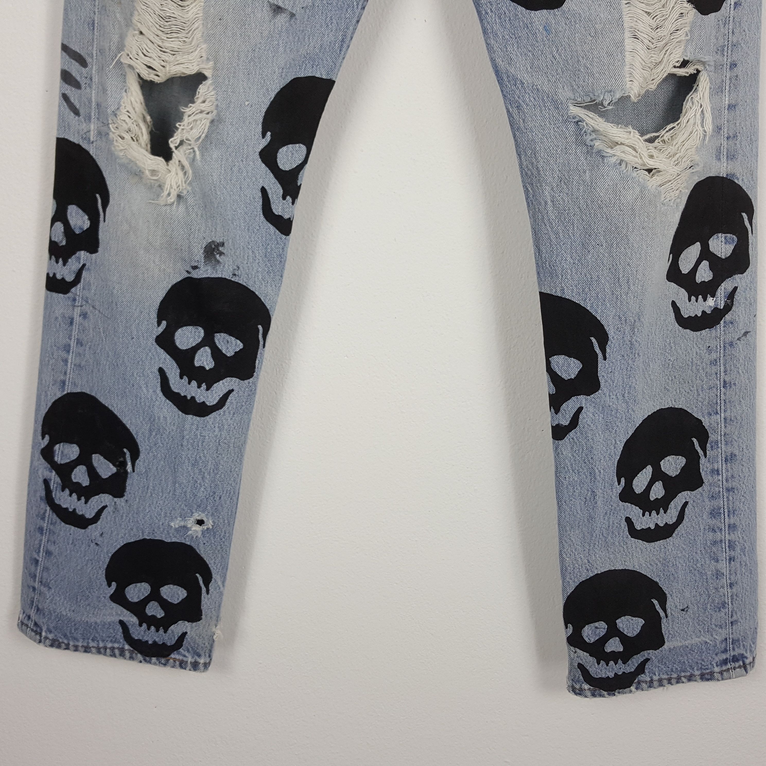 Levi's × Vintage Vintage Levi's 501 X Skull Distressed Kurt Cobai Pants cp1 Size US 32 / EU 48 - 8 Thumbnail