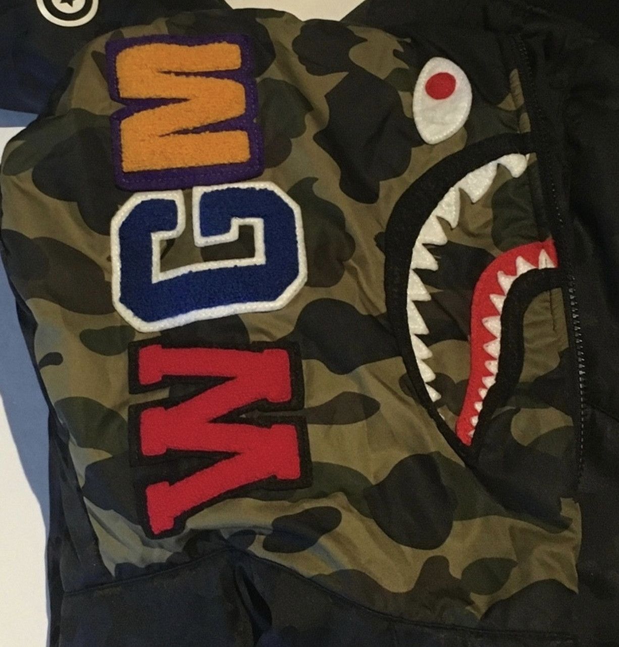 Bape Bape camo shark hoodie heavy jacket Size US M / EU 48-50 / 2 - 3 Thumbnail