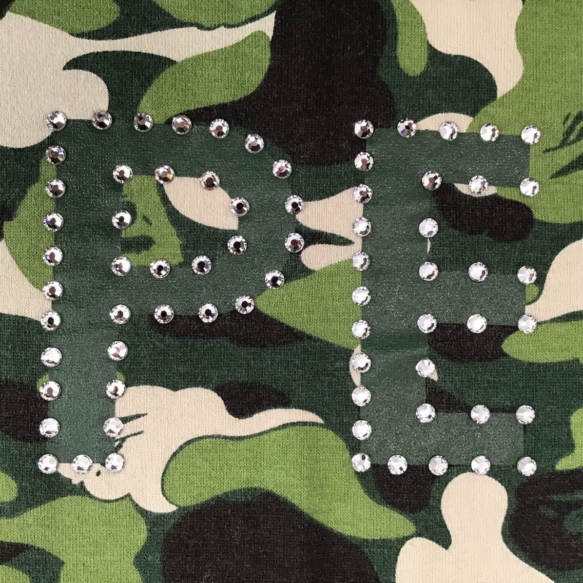 Bape × Swarovski Swarovski BAPE logo ABC camo green T-shirt ape NIGO Size US M / EU 48-50 / 2 - 4 Thumbnail