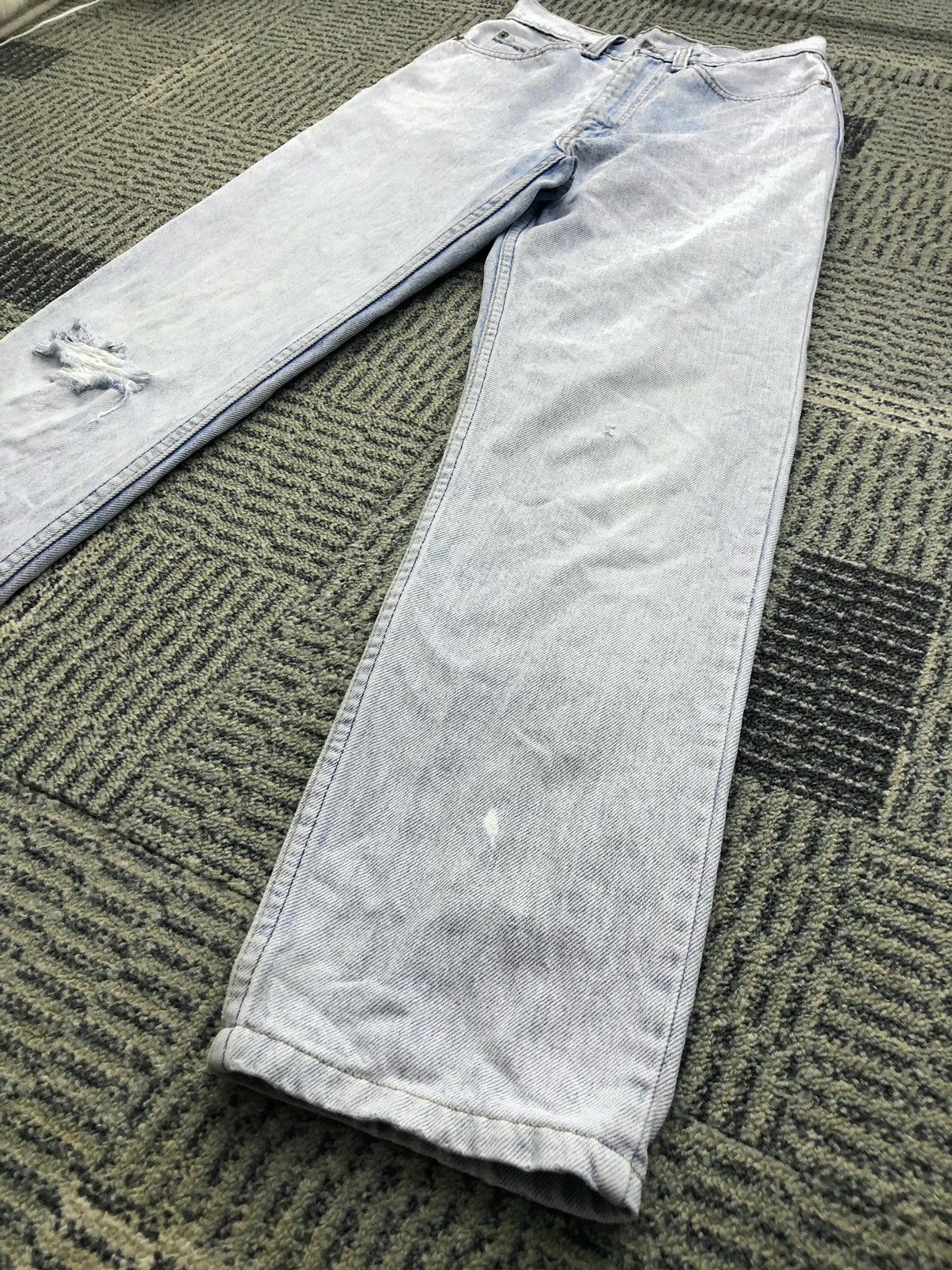 Levi's Vintage Levis 510 Light Wash Distressed Jeans Size 25" / US 0 / IT 36 - 5 Thumbnail