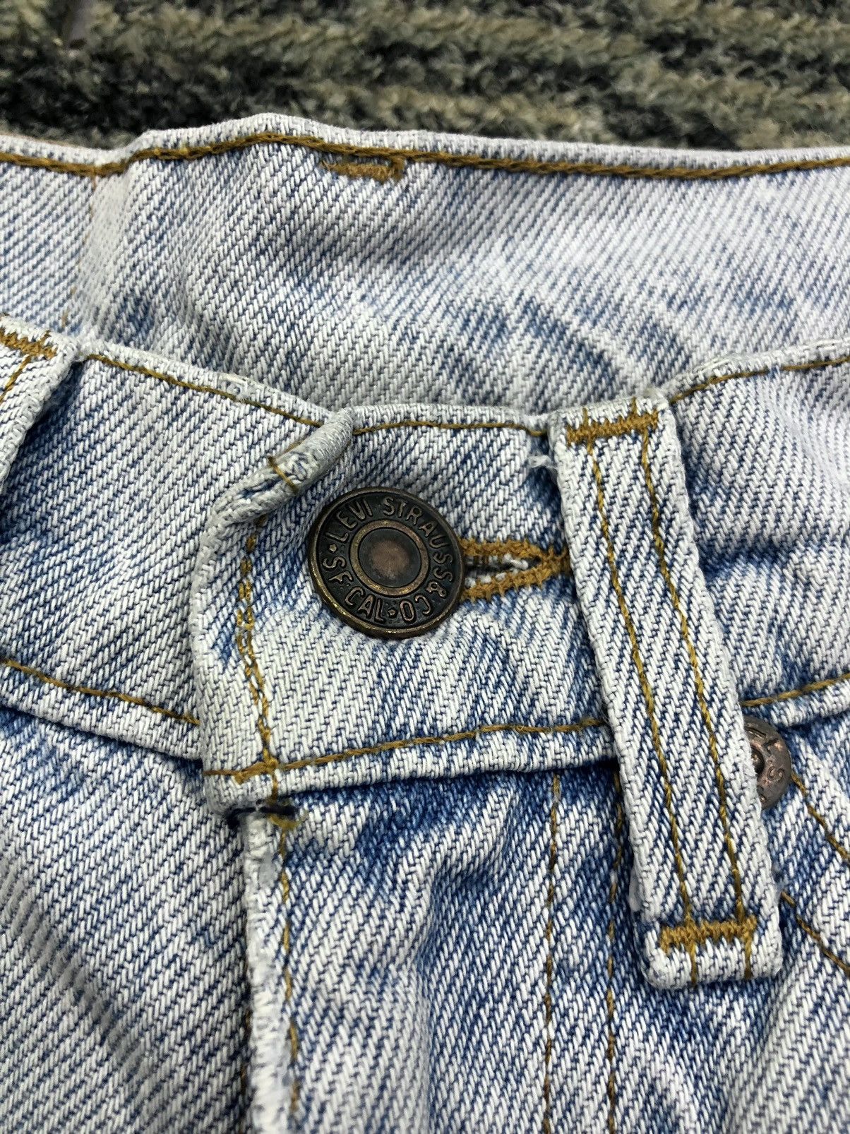 Levi's Vintage Levis 510 Light Wash Distressed Jeans Size 25" / US 0 / IT 36 - 6 Thumbnail
