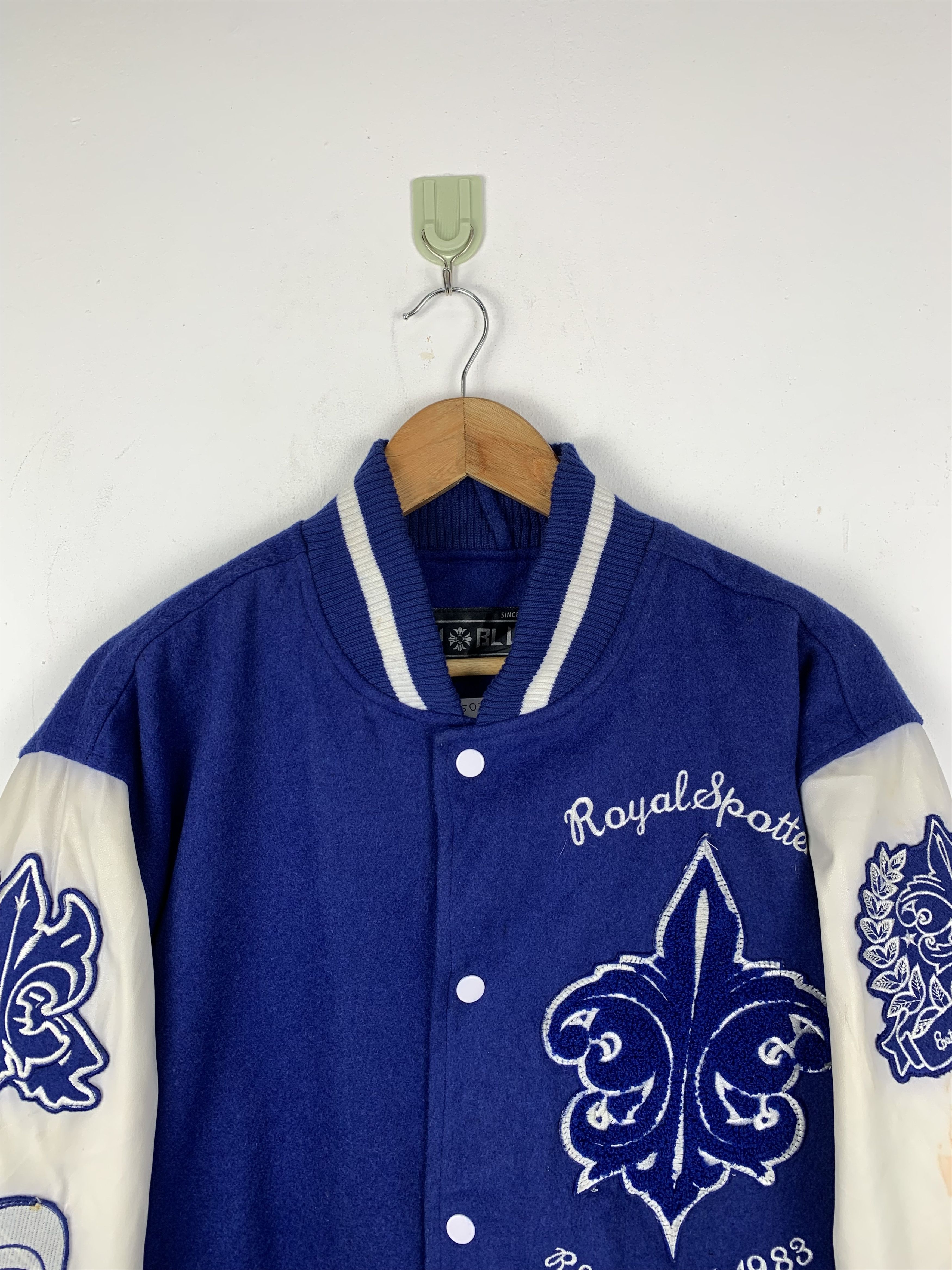 Vintage Vintage 90s Royal Spotters Leather Varsity Jacket Blue Size US L / EU 52-54 / 3 - 2 Thumbnail