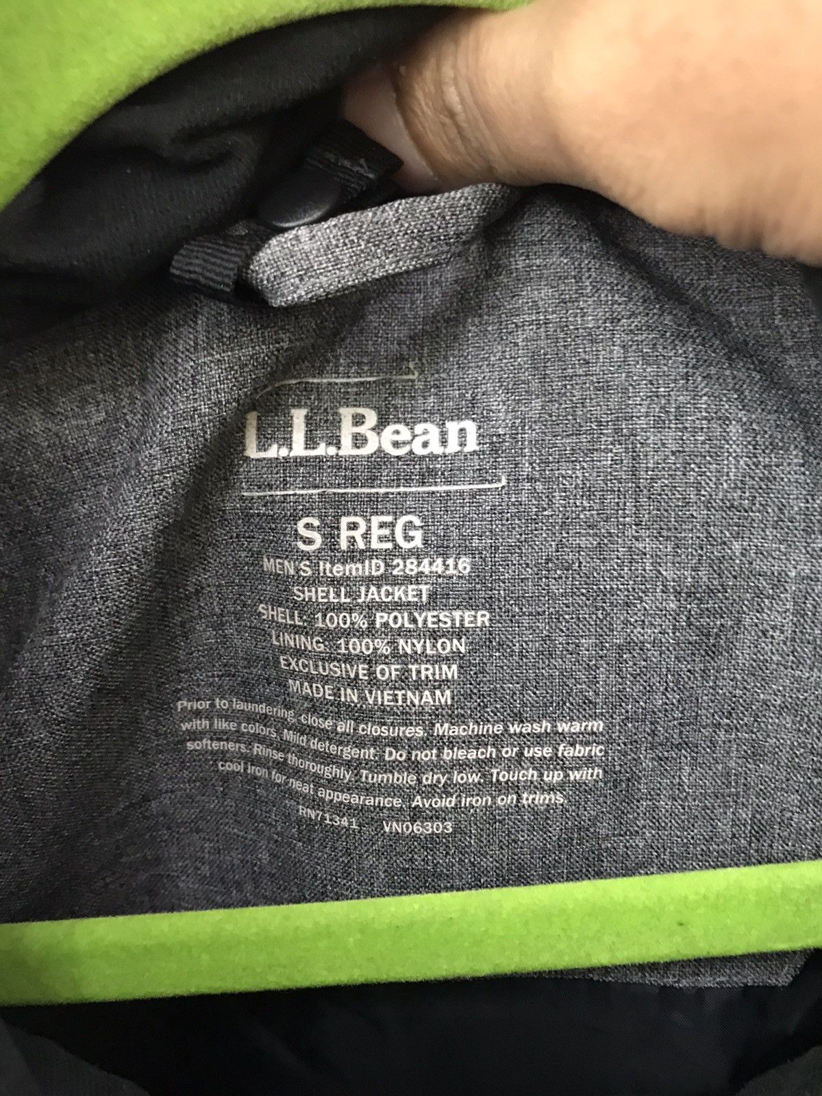 L.L. Bean L.L Bean Shell Jacket With Hoodie Size US L / EU 52-54 / 3 - 21 Thumbnail
