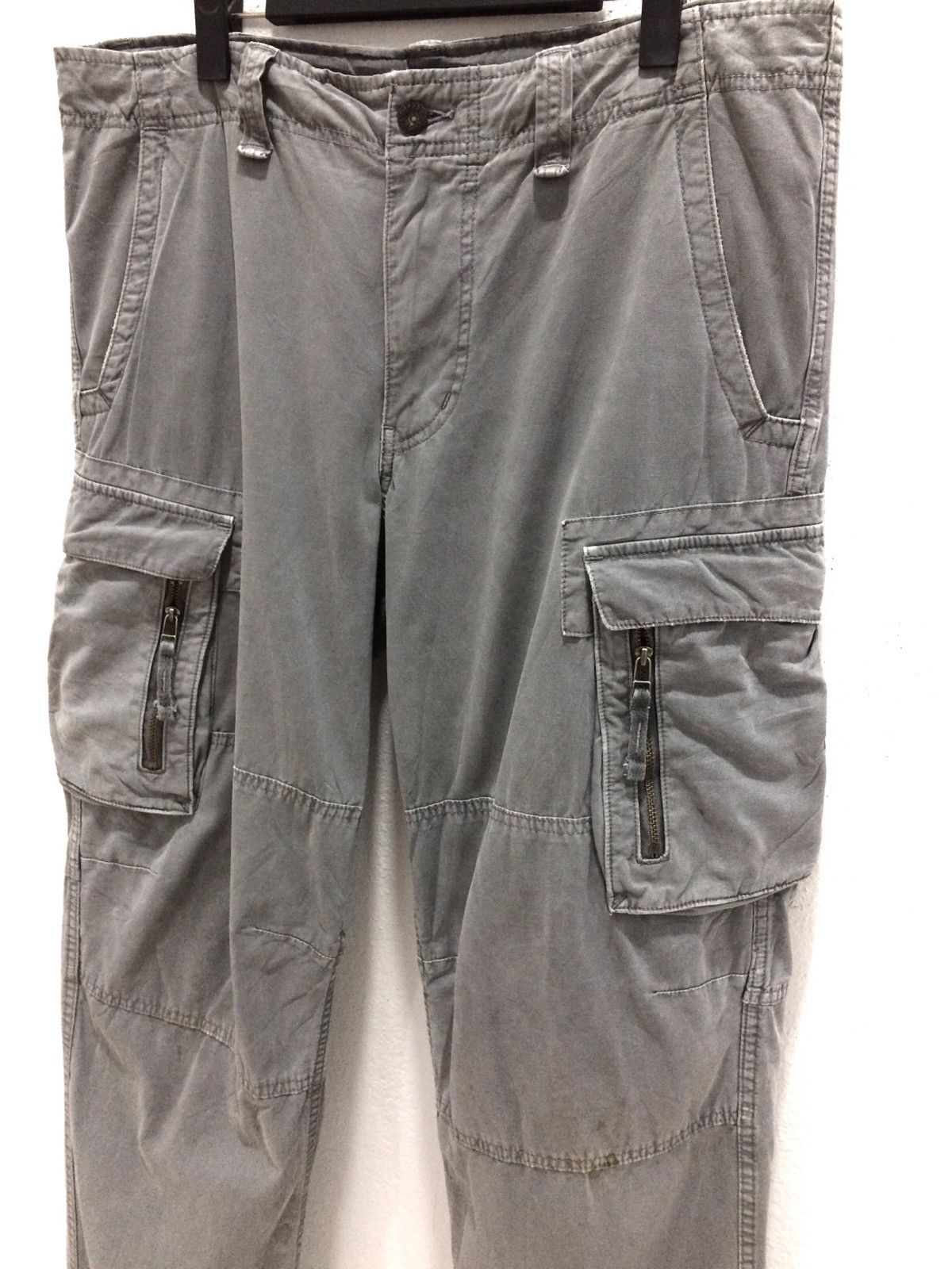 Japanese Brand × Uniqlo Japanese Brand UNIQLO Tactical Multipocket Cargo Pant Size US 36 / EU 52 - 4 Thumbnail