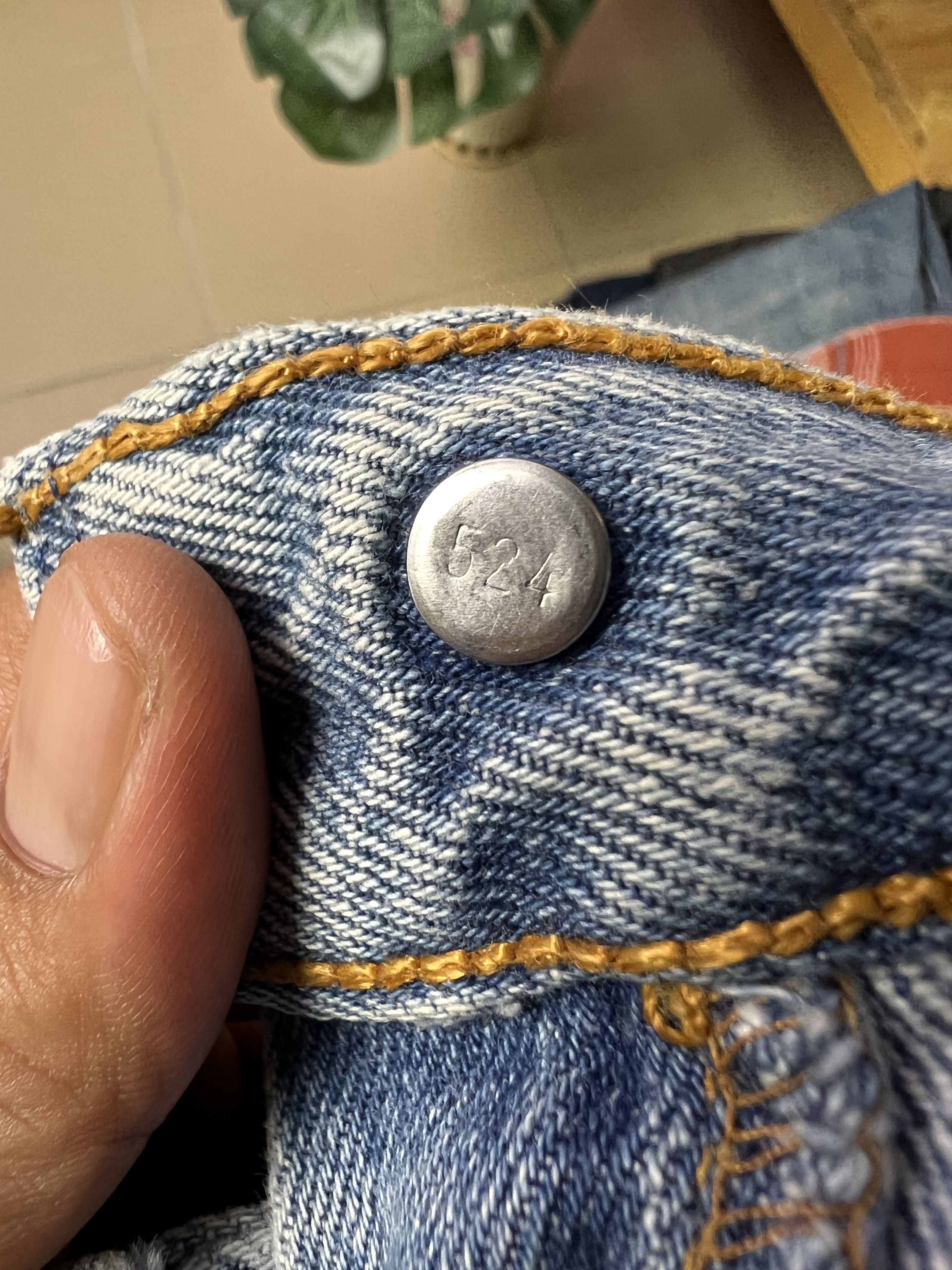 Levi's Vintage Clothing 🔥Vintage Levis 501 Distressed Denim Size US 32 / EU 48 - 19 Thumbnail