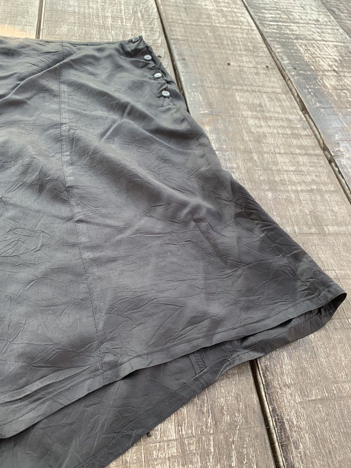 Dries Van Noten Dries van noten mini skirt nice design Size 25" / US 0 / IT 36 - 7 Thumbnail