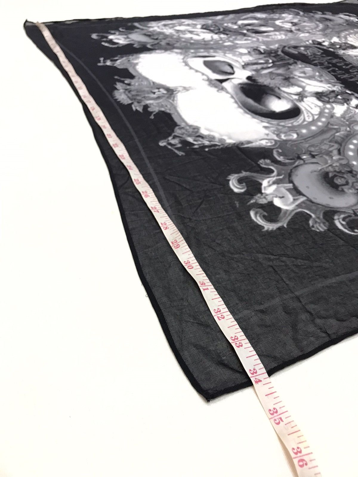 5351 POUR LES HOMMES 5351 POURLES HOMME SKULL PATTERN GOTHIC SCARF Size ONE SIZE - 8 Thumbnail