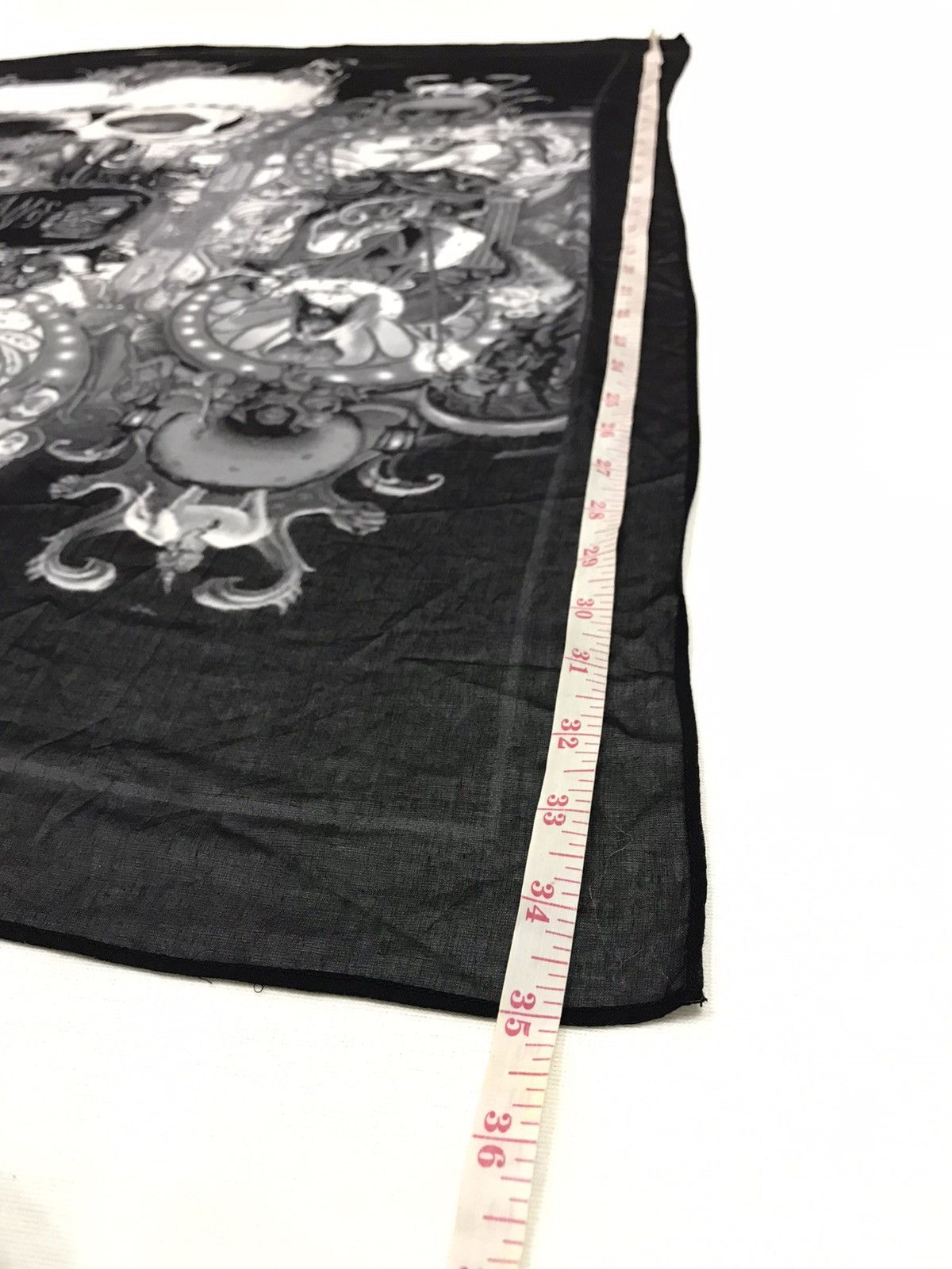 5351 POUR LES HOMMES 5351 POURLES HOMME SKULL PATTERN GOTHIC SCARF Size ONE SIZE - 9 Thumbnail