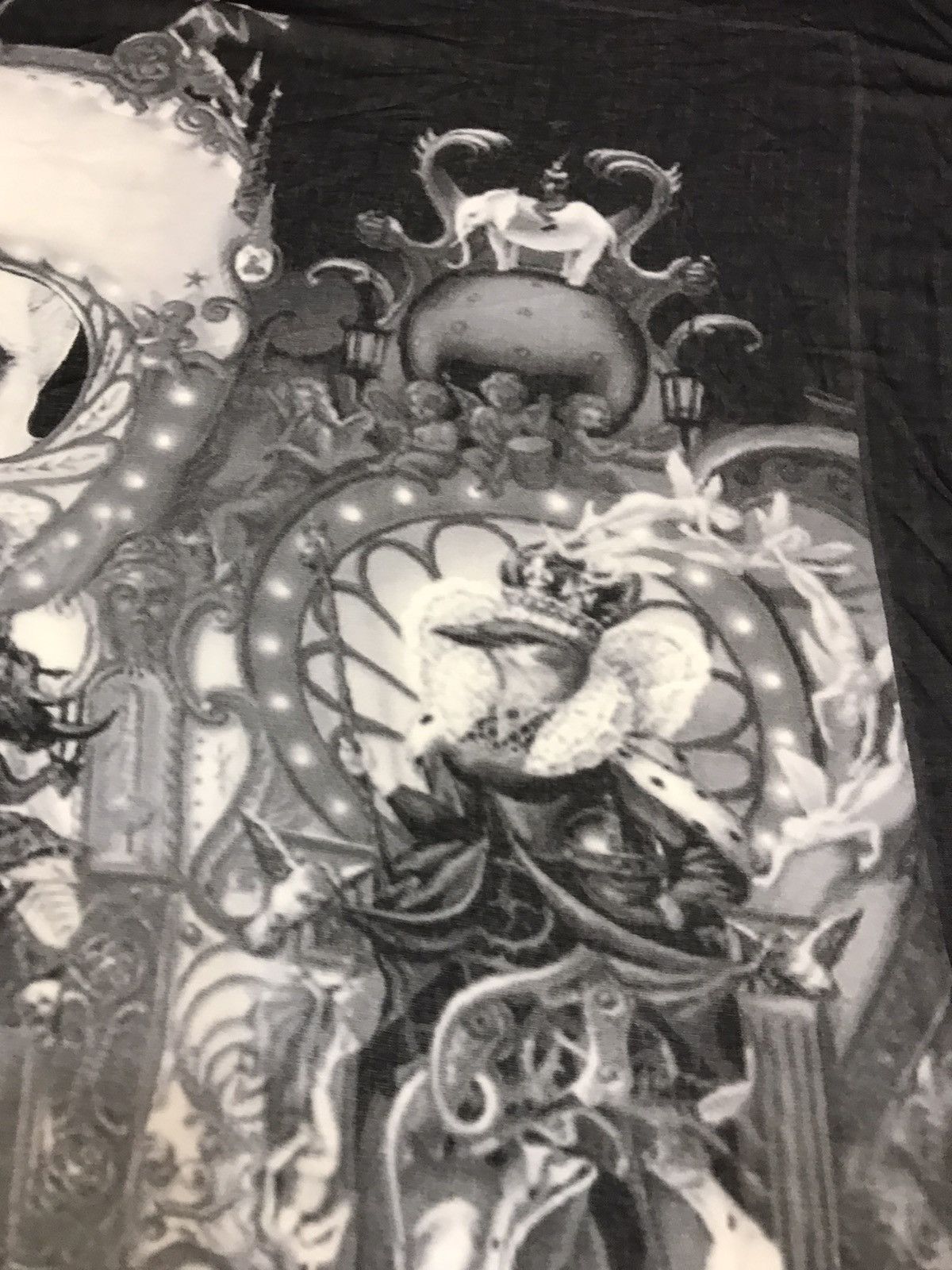 5351 POUR LES HOMMES 5351 POURLES HOMME SKULL PATTERN GOTHIC SCARF Size ONE SIZE - 4 Thumbnail