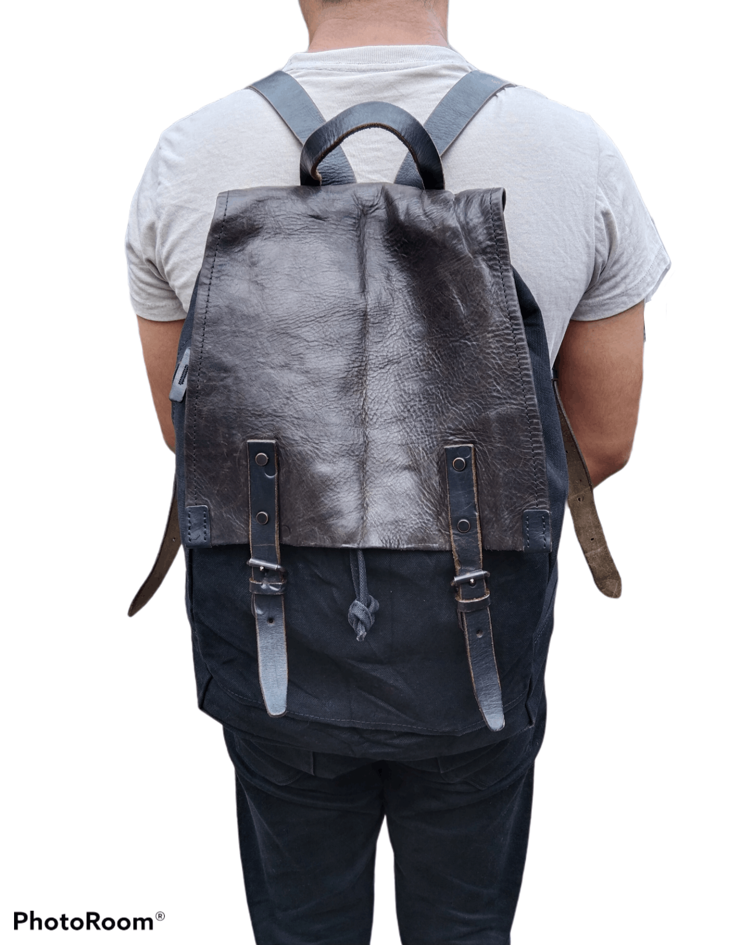Genuine Leather BAGGY PORT BAGPACK MADE IN JAPAN🎌 Size ONE SIZE - 3 Thumbnail