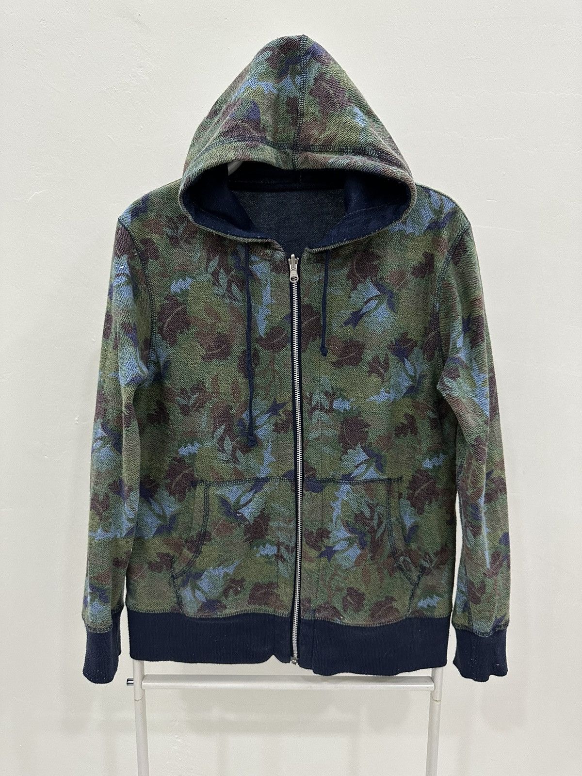 image of Vintage Grn Tokyo Hoodie in Green, Men's (Size Small)