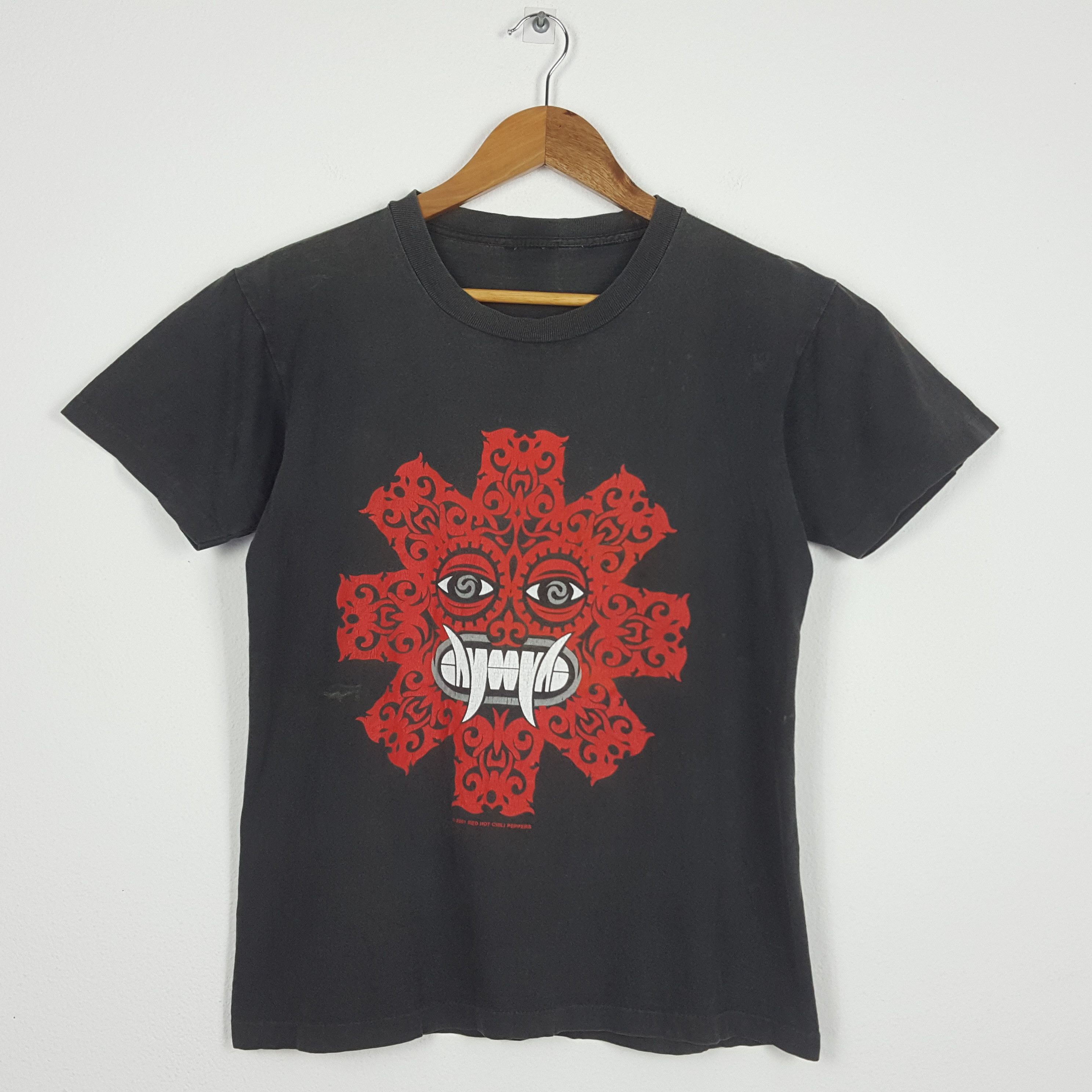Band Tees × Vintage Vintage RED HOT CHILI PEPPERS American Rock Band tees cp1 Size US M / EU 48-50 / 2 - 1 Thumbnail