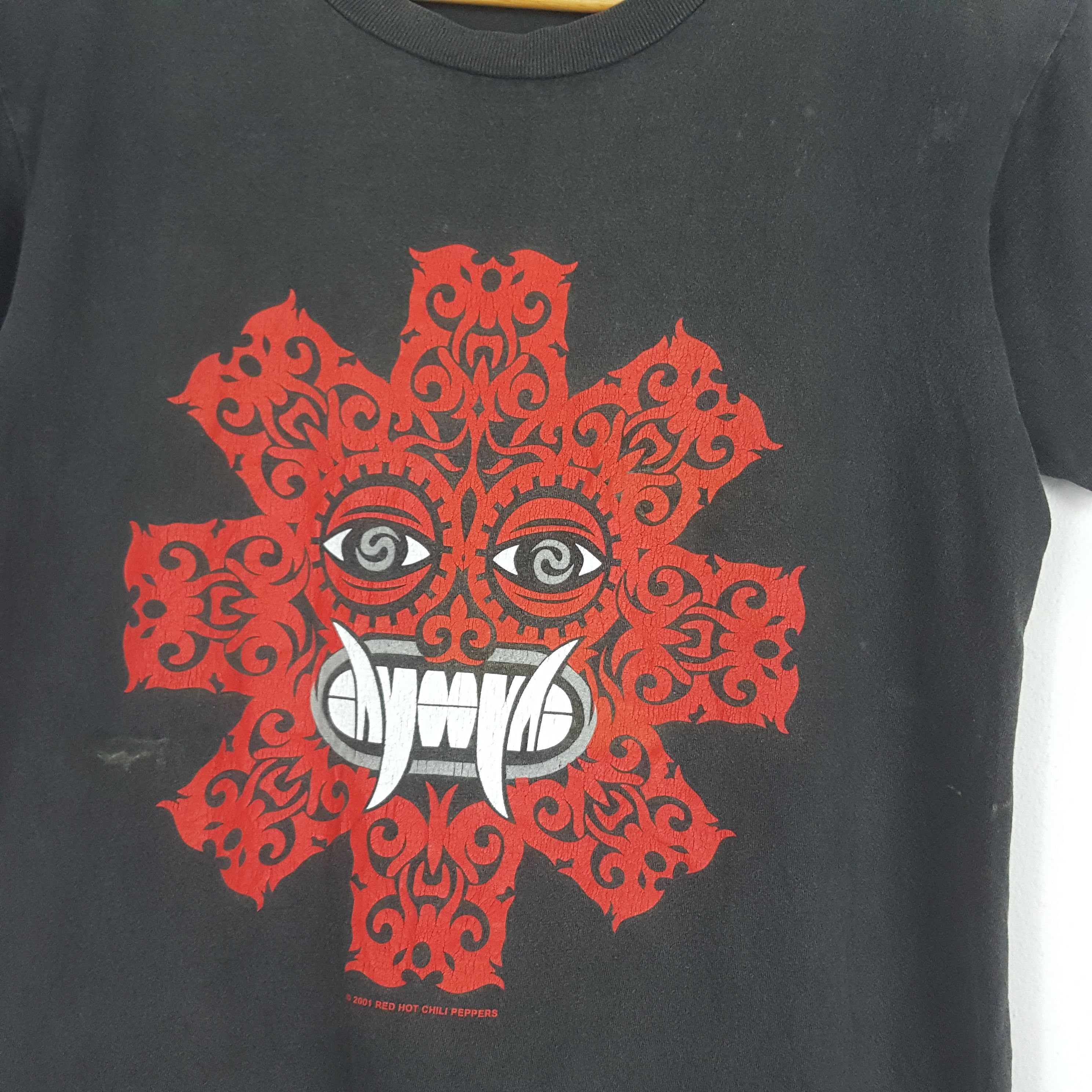 Band Tees × Vintage Vintage RED HOT CHILI PEPPERS American Rock Band tees cp1 Size US M / EU 48-50 / 2 - 4 Thumbnail