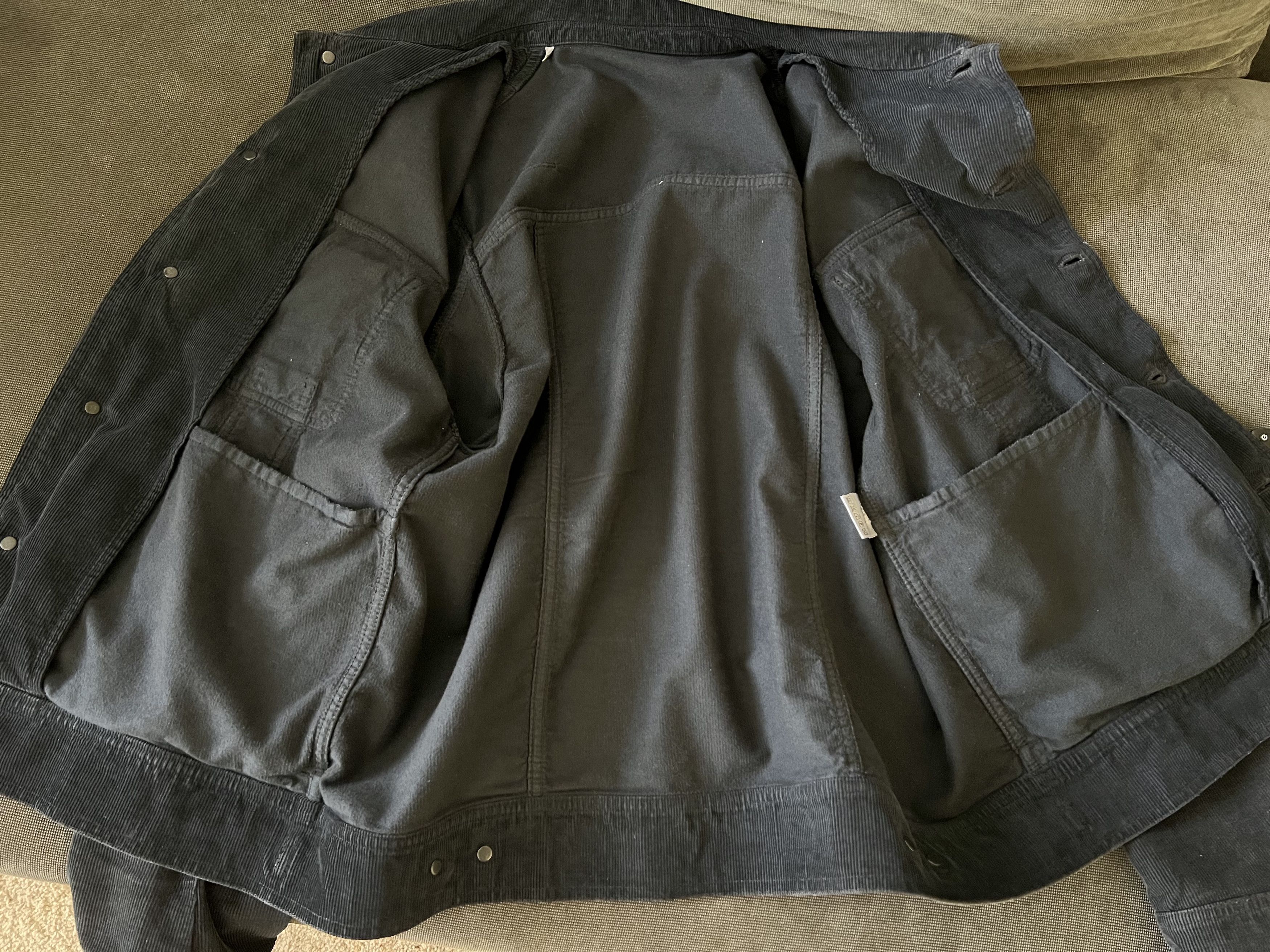 Dior × Hedi Slimane AW04 Dior Homme Hedi Slimane Black Corduroy Trucker Jacket Size US L / EU 52-54 / 3 - 8 Thumbnail
