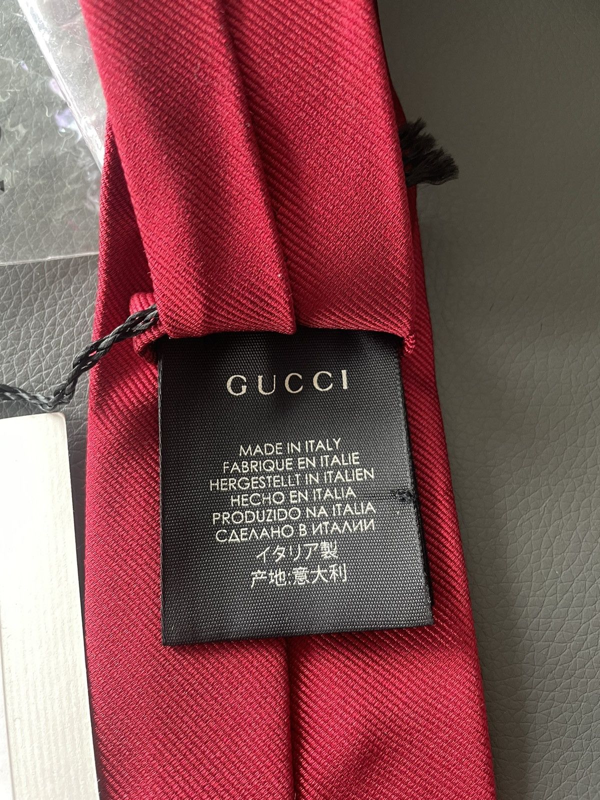 Gucci Runway Limited Rare Brand New Gucci Logo Premium Silk Tie Size ONE SIZE - 5 Thumbnail