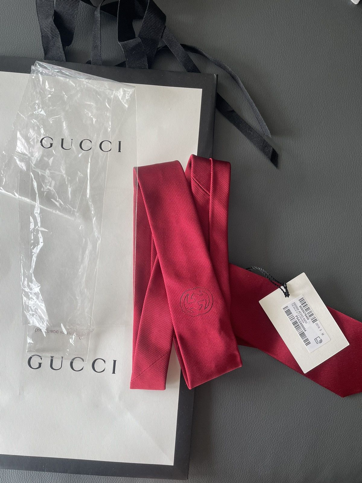 Gucci Runway Limited Rare Brand New Gucci Logo Premium Silk Tie Size ONE SIZE - 14 Thumbnail