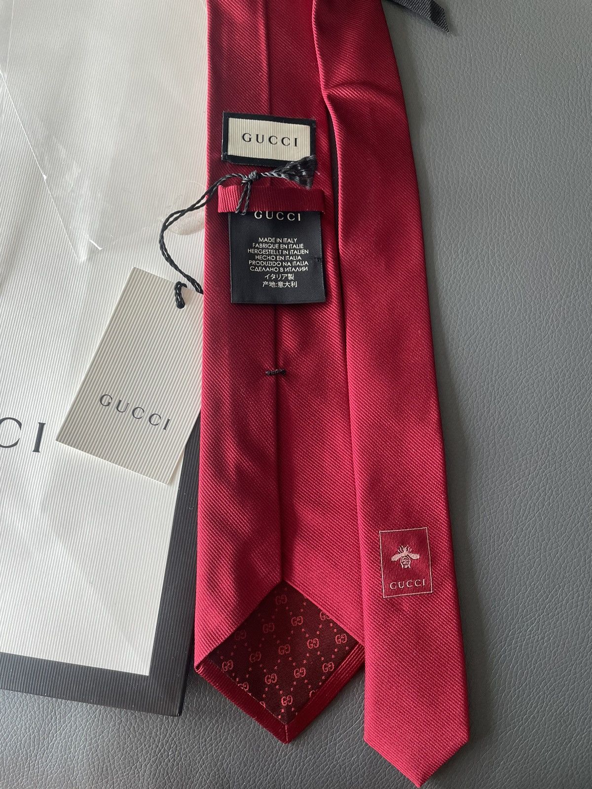 Gucci Runway Limited Rare Brand New Gucci Logo Premium Silk Tie Size ONE SIZE - 10 Thumbnail