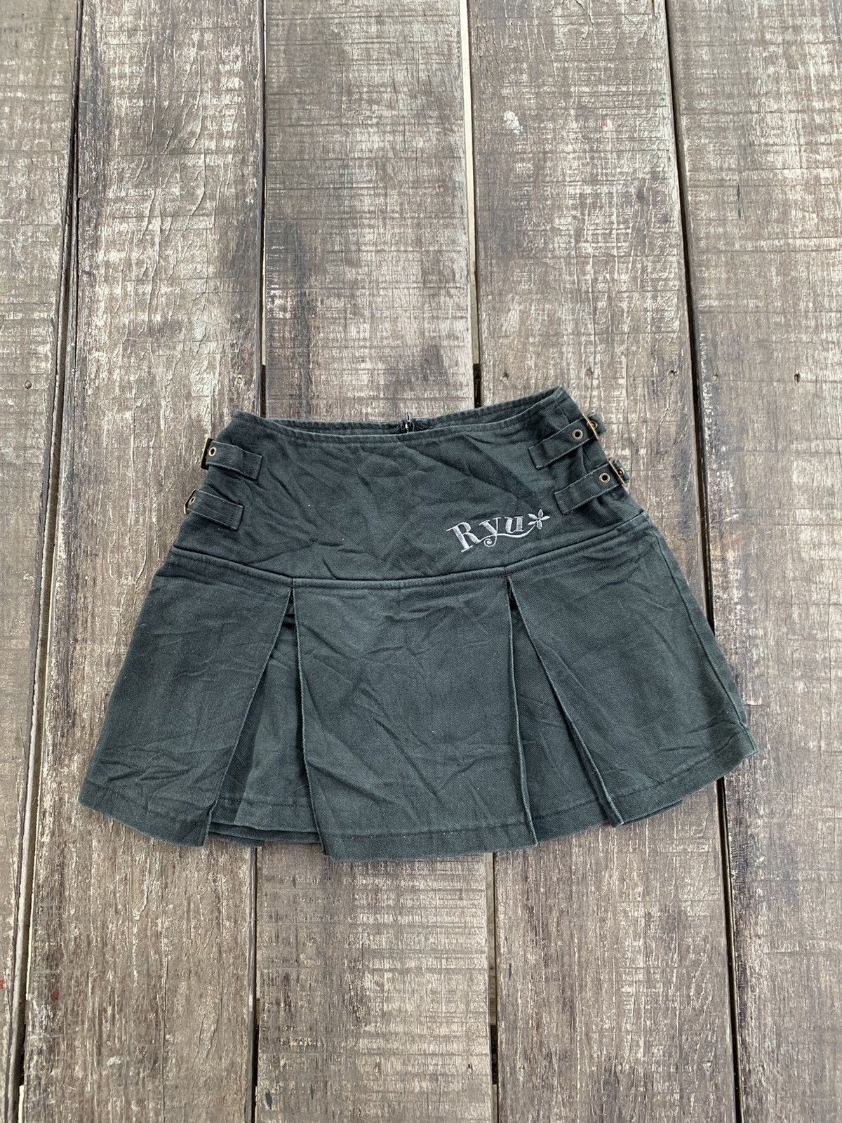 Japanese Brand Ryu mini skirt nice design Size 26" / US 2 / IT 38 - 1 Thumbnail