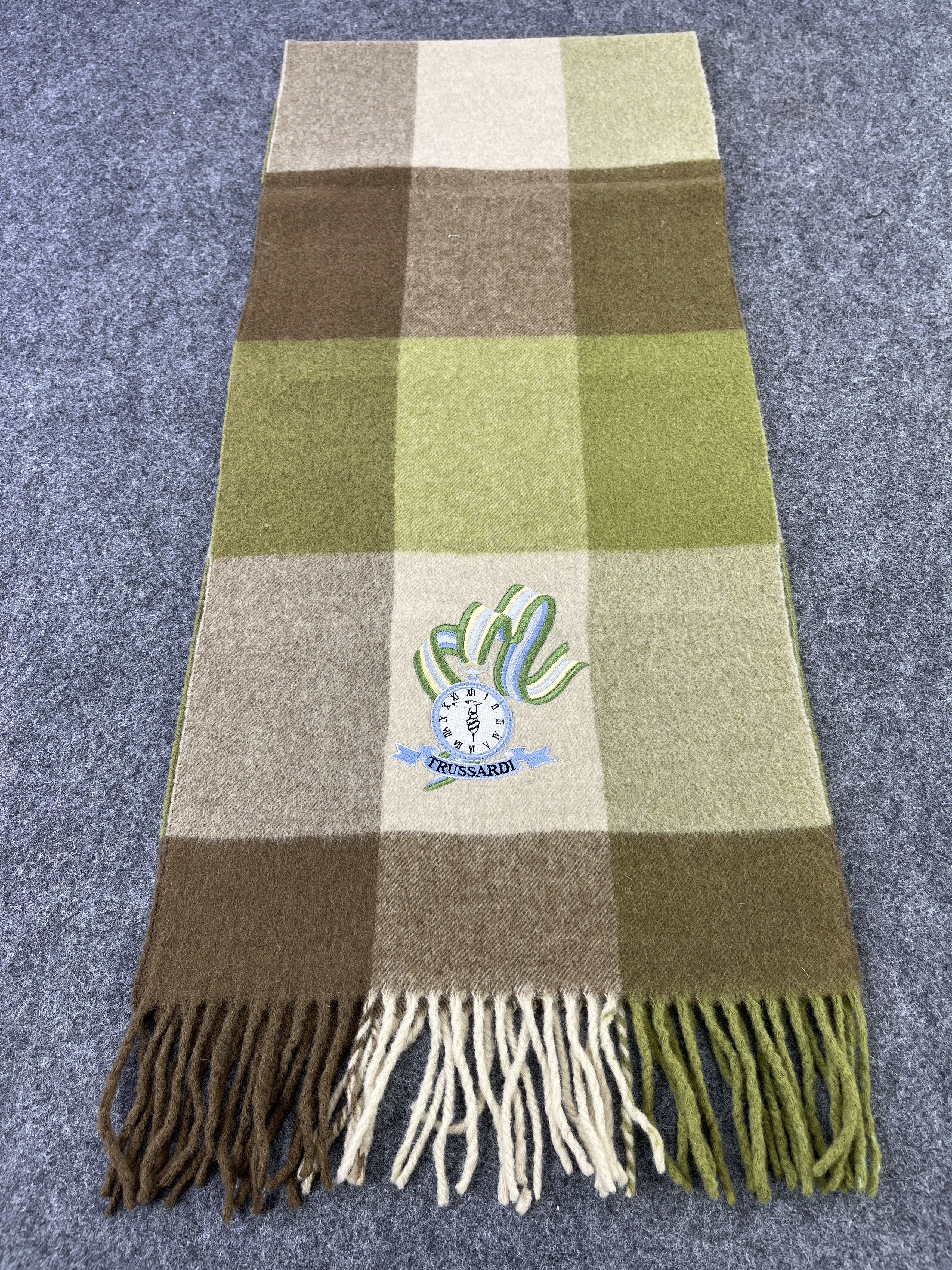 Trussardi TRUSSARDI BIG LOGO SCARVES / MUFFLER / NECKWEAR T189 Size ONE SIZE - 3 Thumbnail
