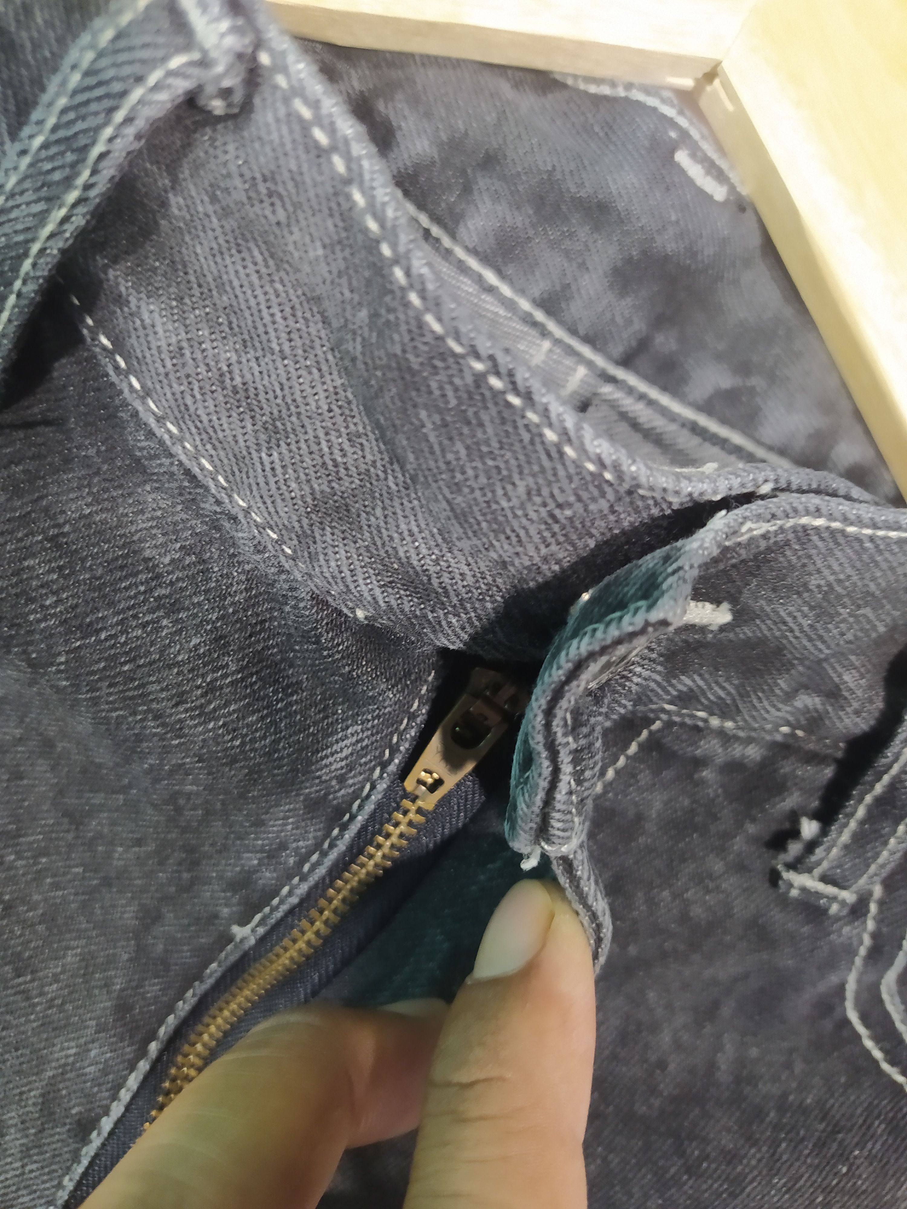 Japanese Brand Japanese brand modern modern jeans Size US 29 - 7 Thumbnail