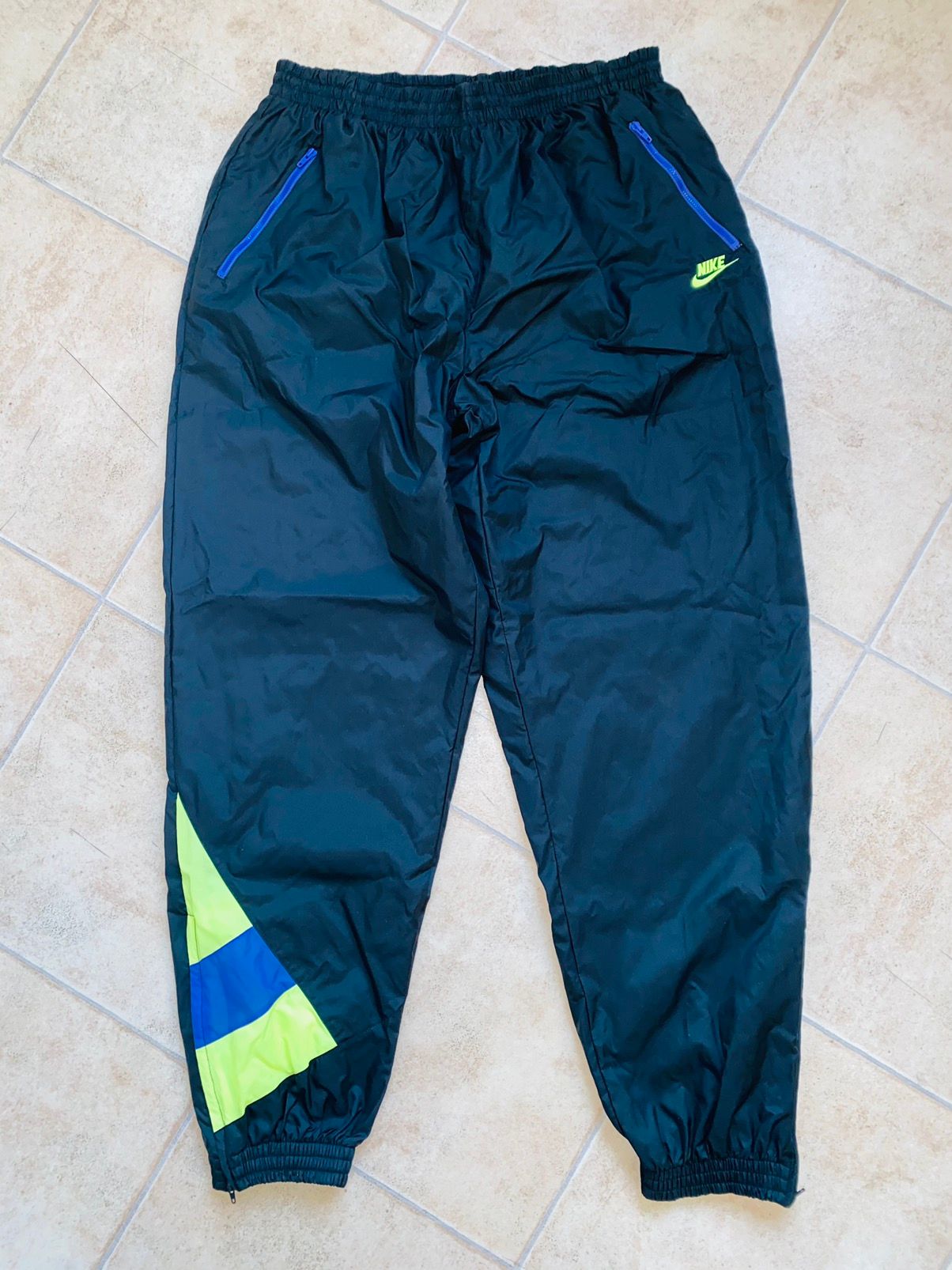 image of Made In USA x Nike 90's Track Pants Jordan International Tn Cav Empt Supreme in Black (Size 34)