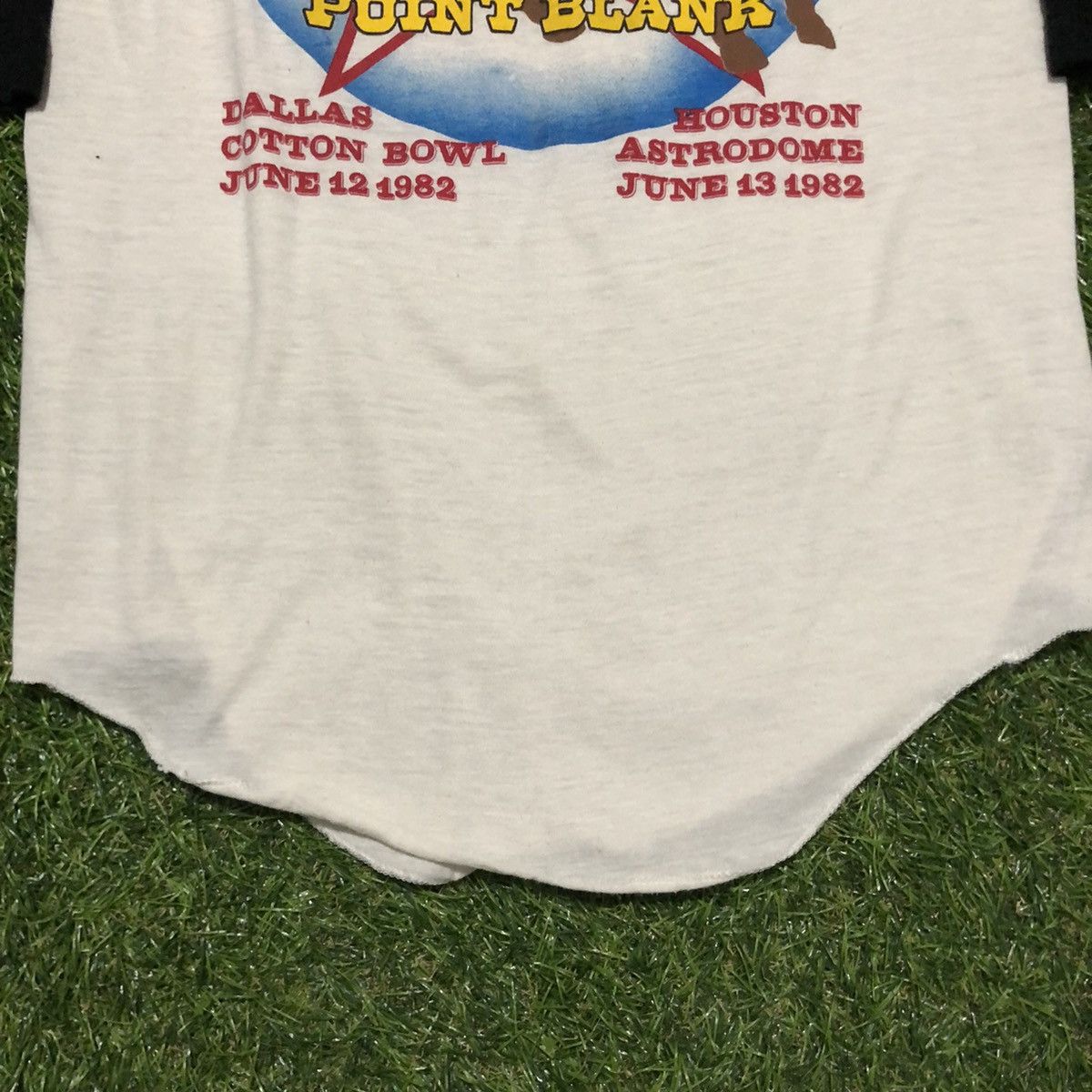 Band Tees Vintage 1982 Journey Band Tee Size US S / EU 44-46 / 1 - 7 Thumbnail