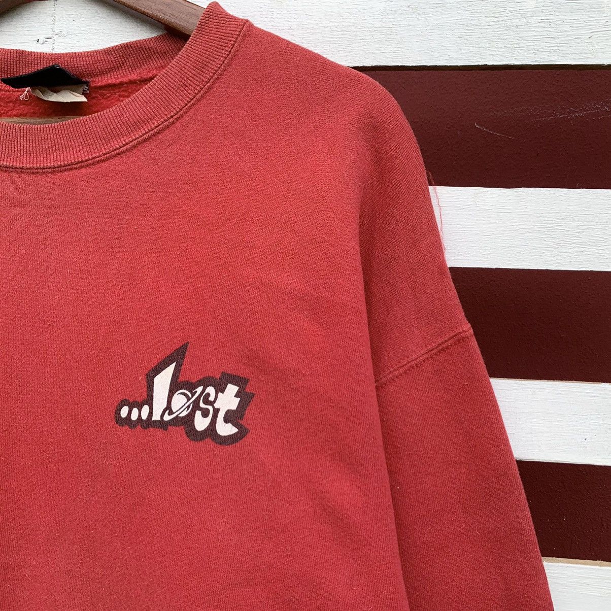 Lost Enterprises Vintage 90s Lost Enterprises Crewneck Skateboard surfboard Size US L / EU 52-54 / 3 - 6 Thumbnail