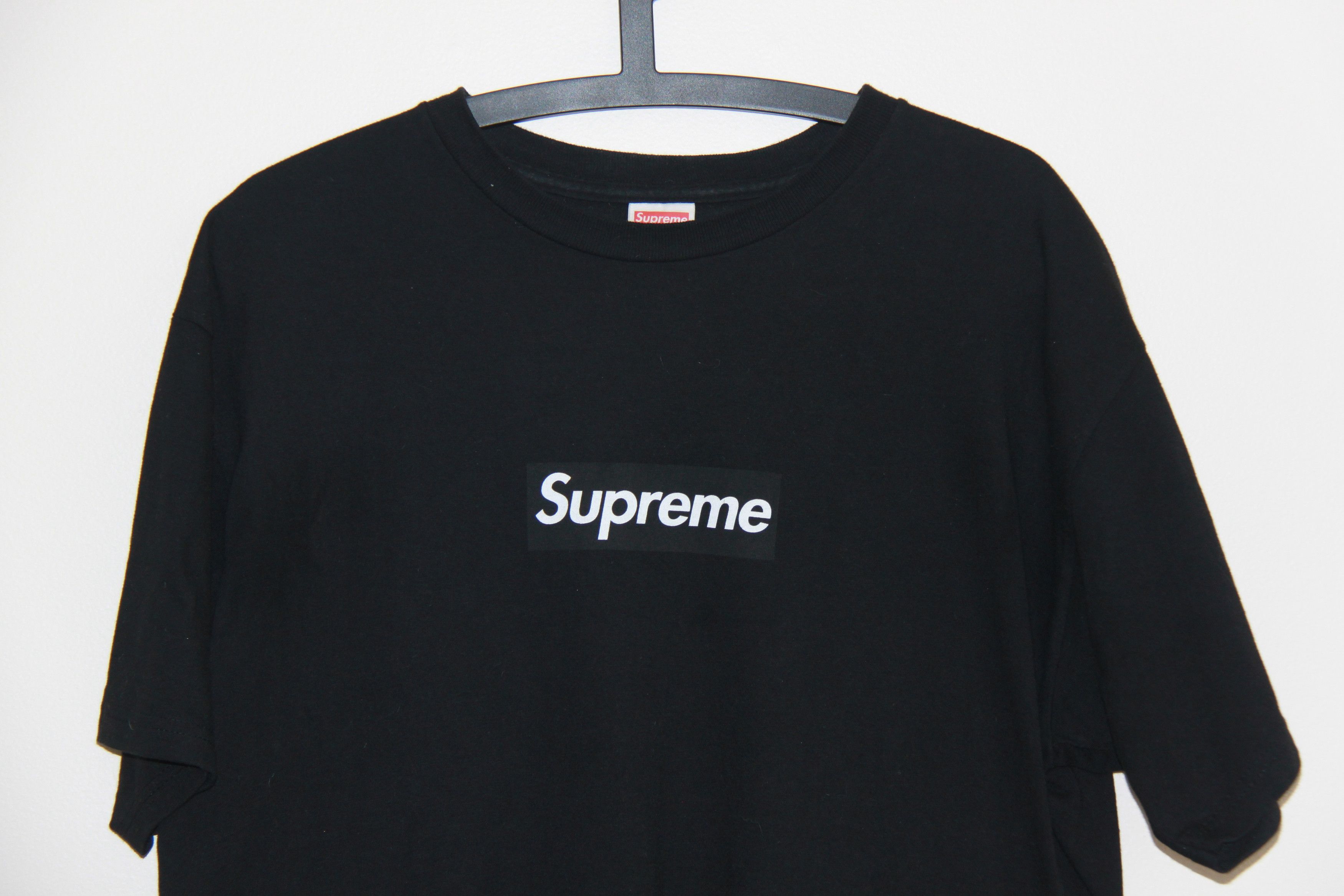 Supreme '07 Black on Black Box logo Tee Size US L / EU 52-54 / 3 - 4 Thumbnail