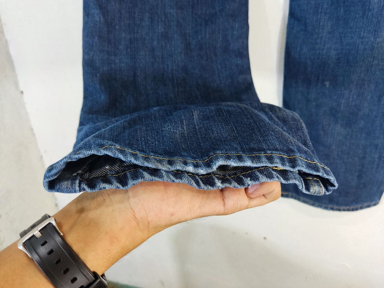 Levi's levis 559 relaxed straight distressed denim Size US 37 - 12 Thumbnail