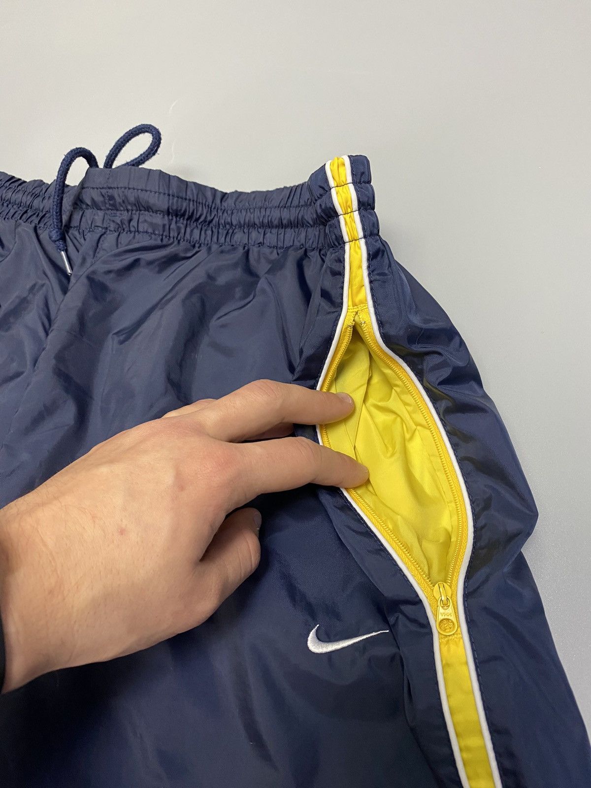 Nike × Vintage Vintage Nike Y2K Small Logo Blue Track Pants Size US 34 / EU 50 - 11 Thumbnail