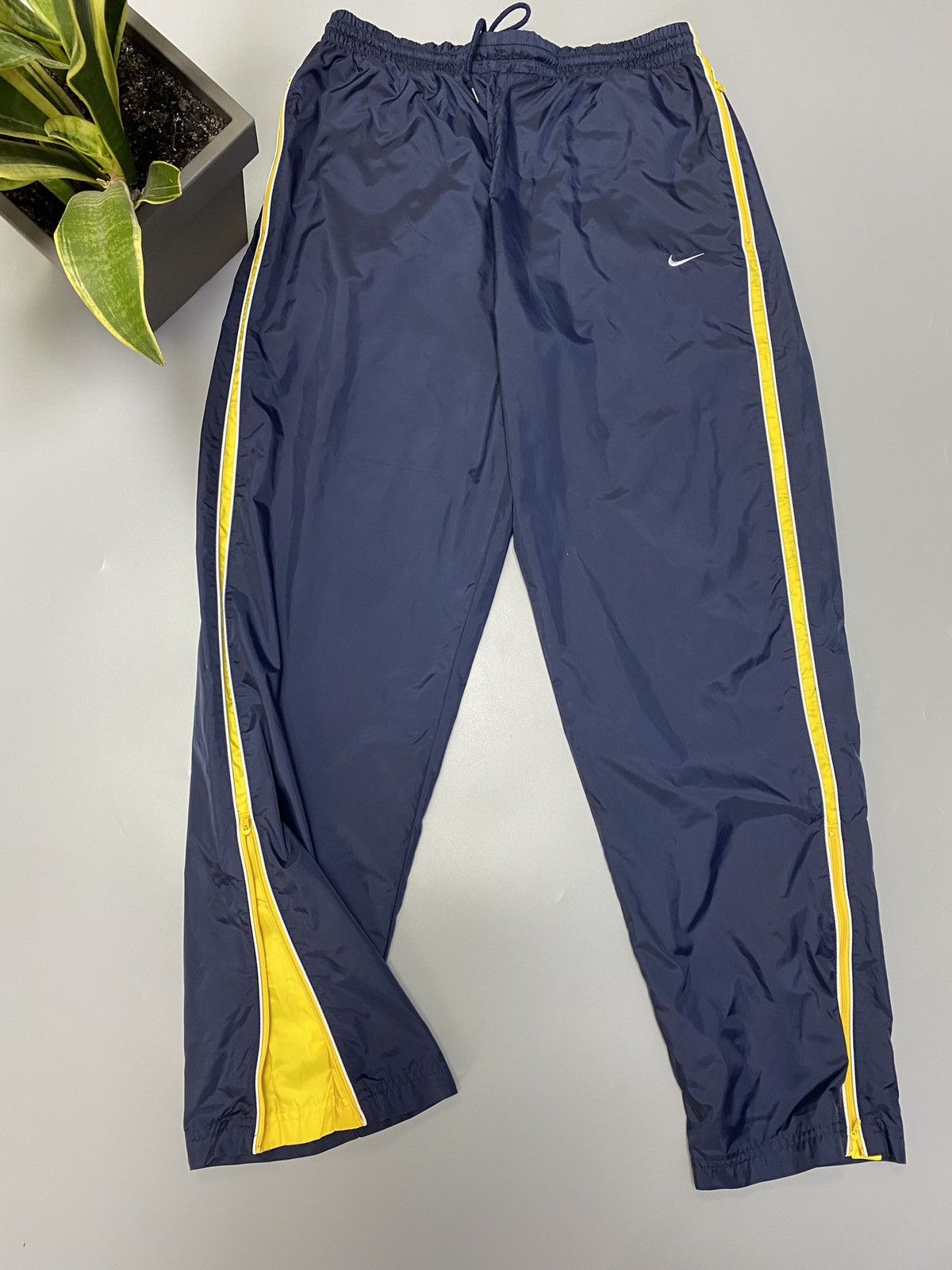 Nike × Vintage Vintage Nike Y2K Small Logo Blue Track Pants Size US 34 / EU 50 - 9 Thumbnail