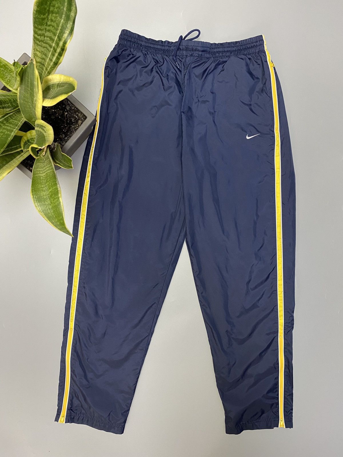 Nike × Vintage Vintage Nike Y2K Small Logo Blue Track Pants Size US 34 / EU 50 - 1 Thumbnail