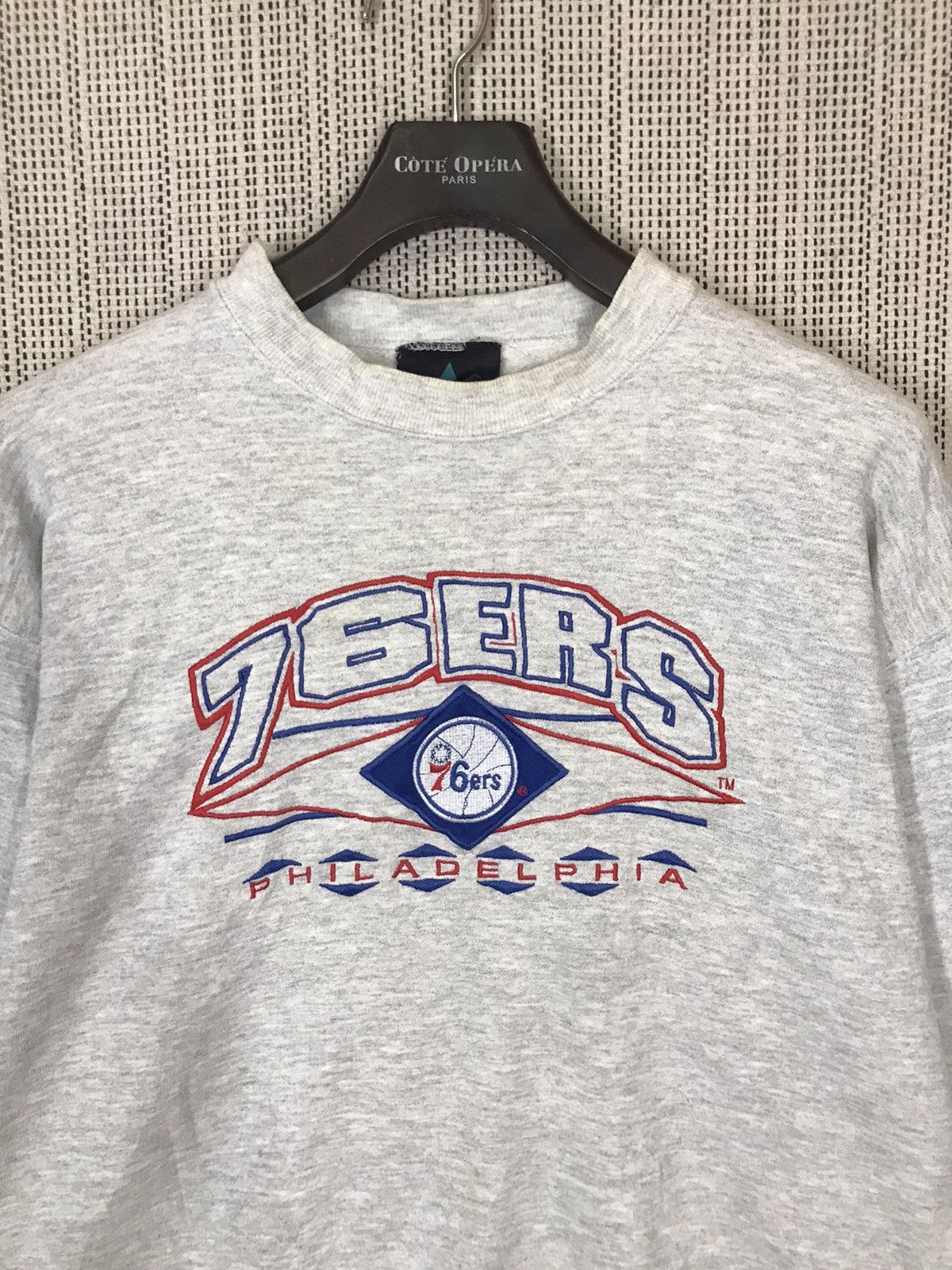 Logo 7 × Vintage ‼️VINTAGE 76ERS PHILADELPHIA BASKETBALL SWEATSHIRT‼️ Size US M / EU 48-50 / 2 - 2 Thumbnail