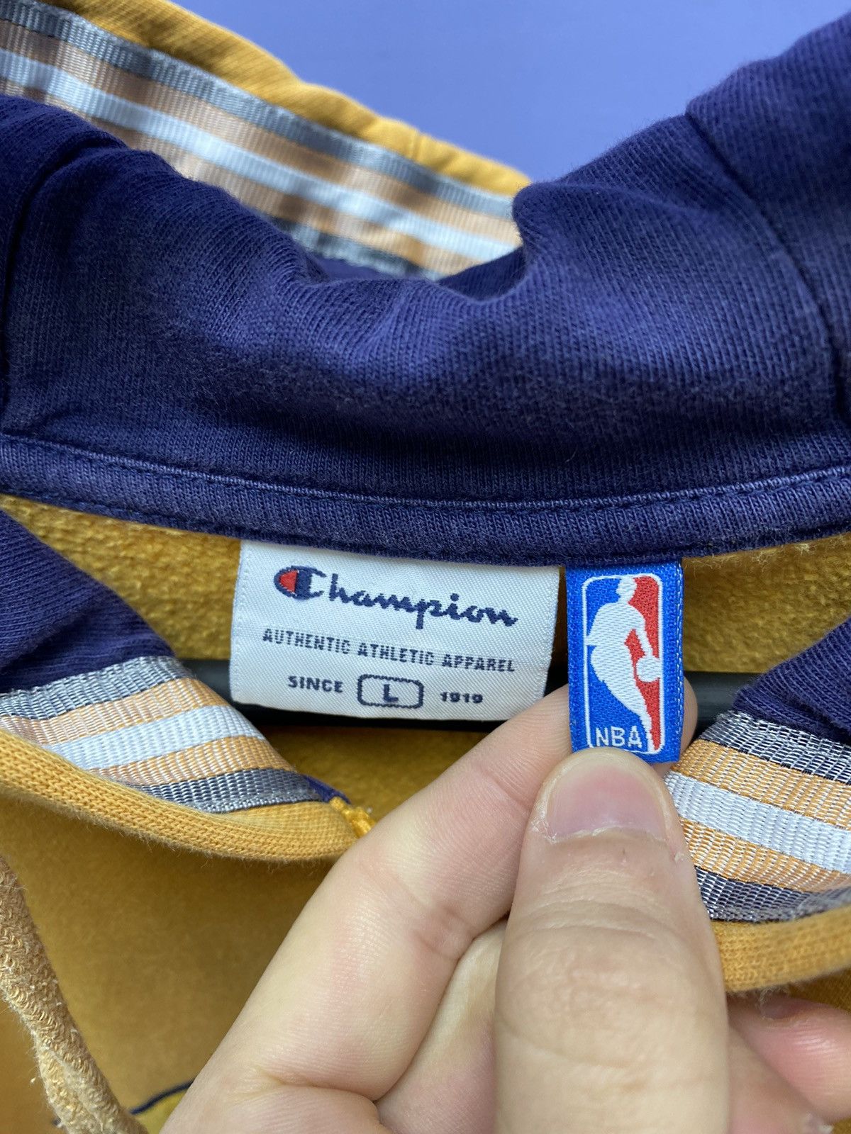 Champion × NBA × Vintage Champion Cleveland Cavaliers NBA Zip Hoodie Size L Size US L / EU 52-54 / 3 - 13 Thumbnail